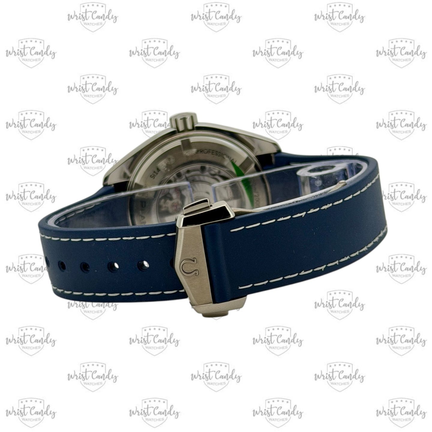 Omega Seamaster Planet Ocean 232.92.38.20.03.001 (2021) - Blue dial 38 mm Titanium case (7/8)