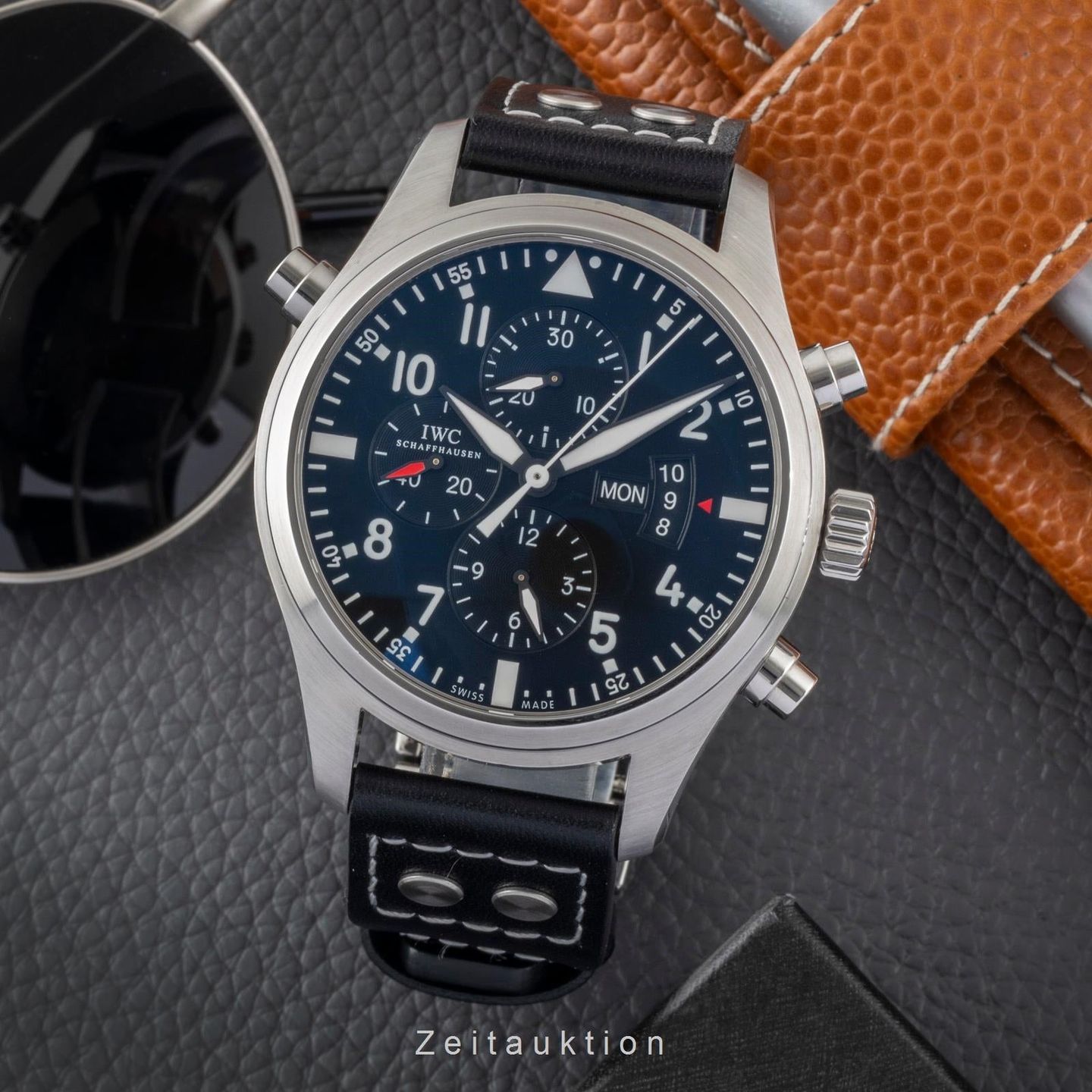 IWC Pilot Double Chronograph IW377801 - (3/8)