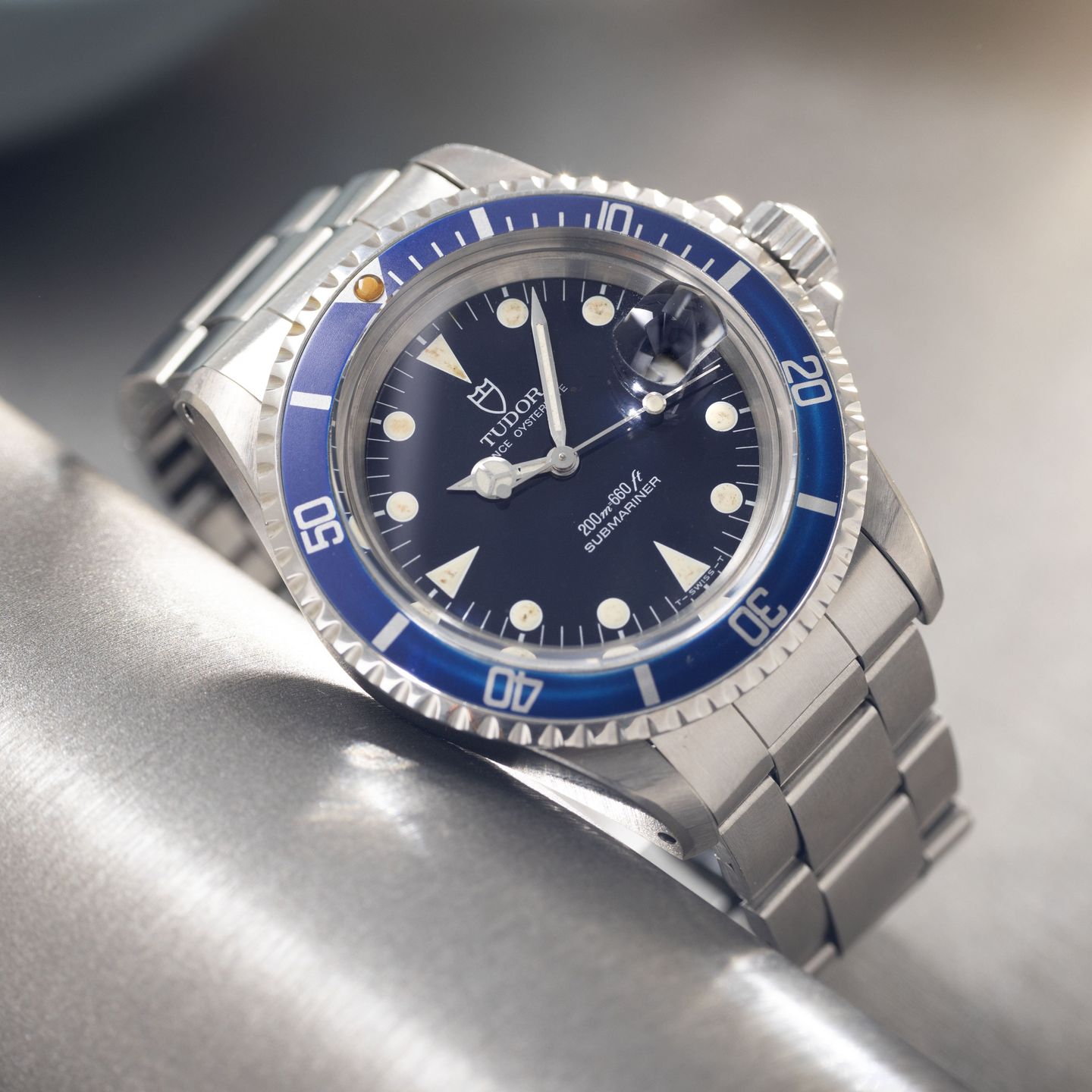 Tudor Submariner 79090 (1990) - 40 mm Steel case (1/8)