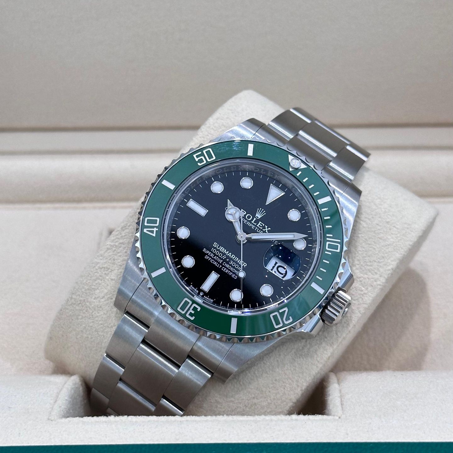 Rolex Submariner Date 126610LV (2024) - Black dial 41 mm Steel case (3/8)