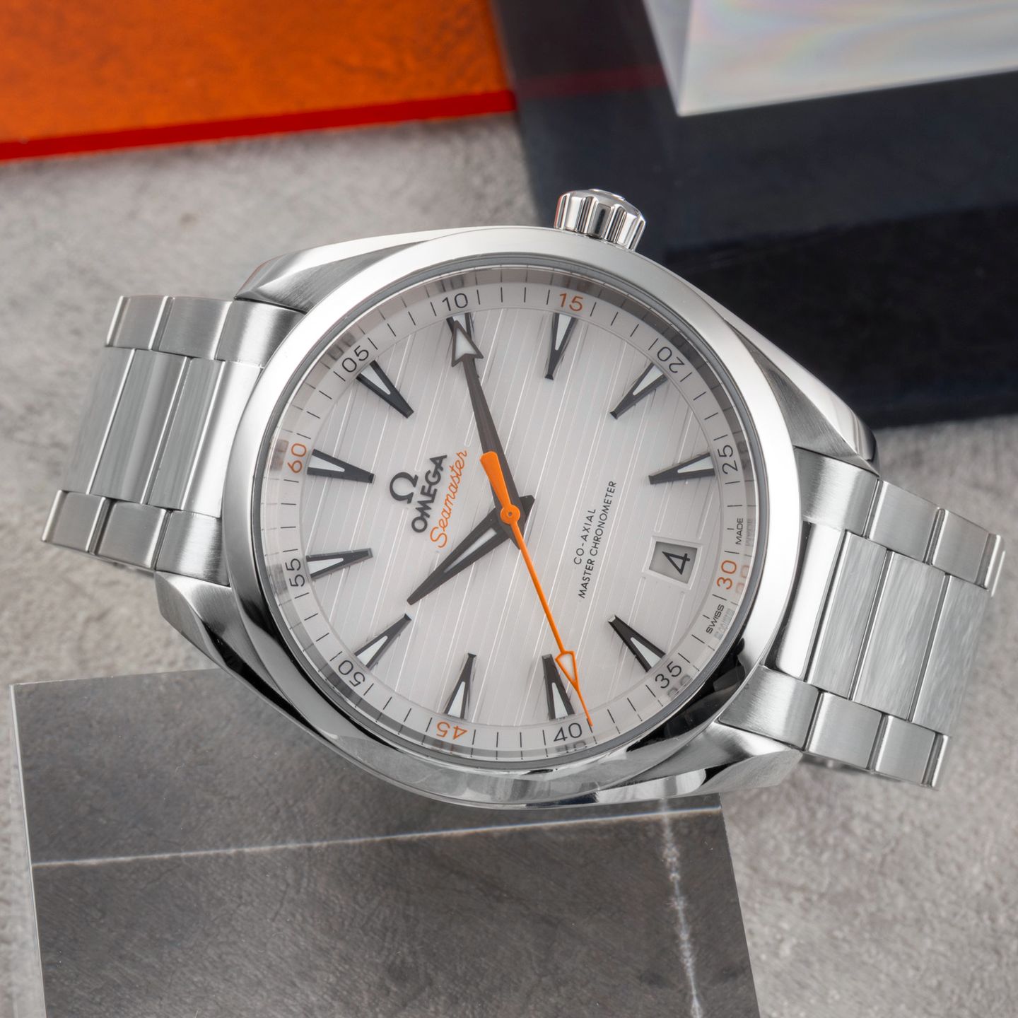 Omega Seamaster Aqua Terra 220.10.41.21.02.001 - (2/8)