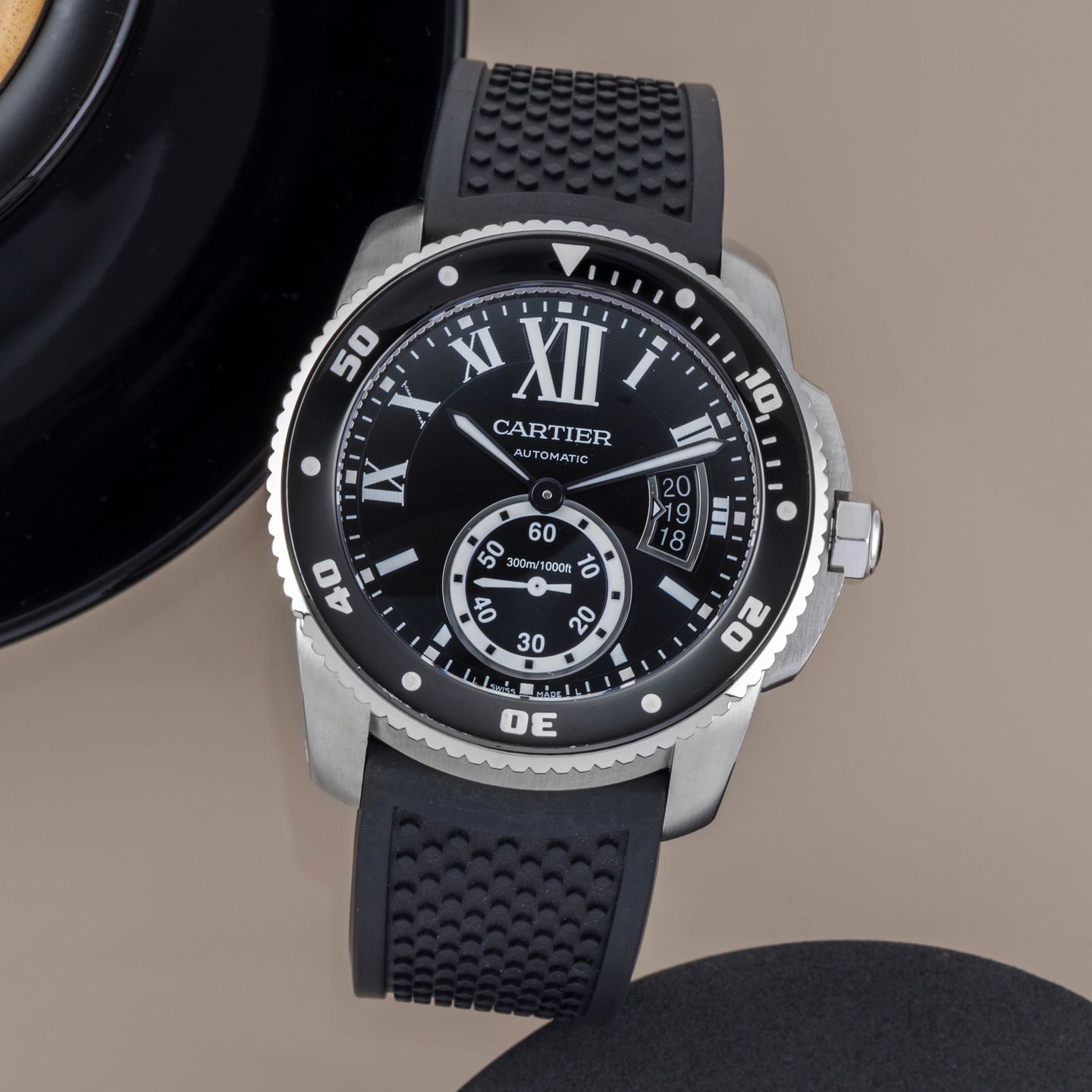 Cartier Calibre de Cartier Diver W7100056 (2010) - Zwart wijzerplaat 42mm Staal (1/8)