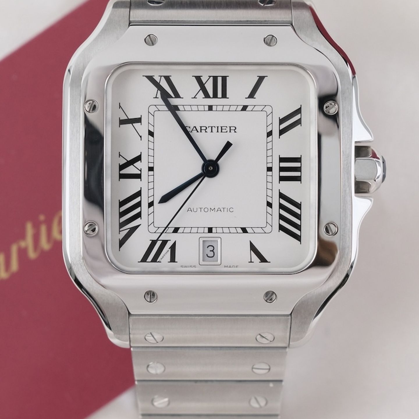 Cartier Santos WSSA0009 (2018) - White dial 40 mm Steel case (2/8)