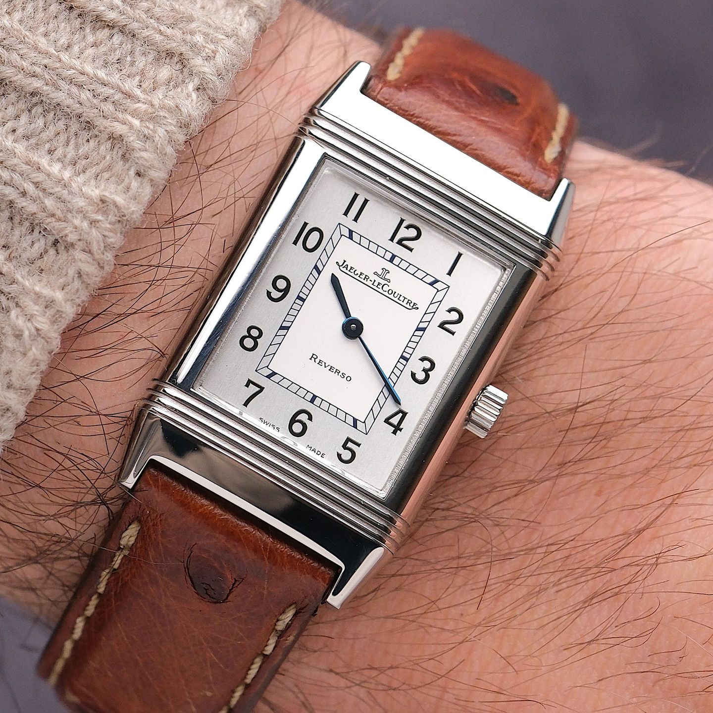 Jaeger-LeCoultre Reverso Classique 252.8.47 - (1/8)