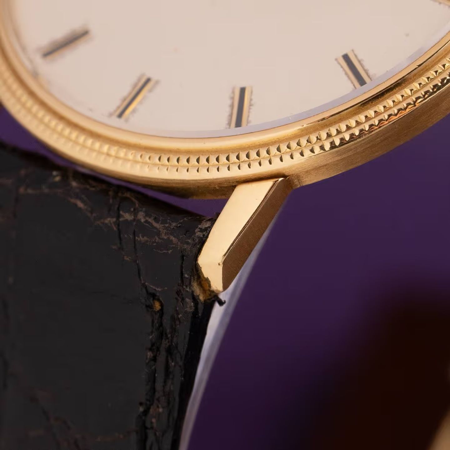 Patek Philippe Calatrava 3950 (Unknown (random serial)) - Unknown dial 35 mm Yellow Gold case (3/4)