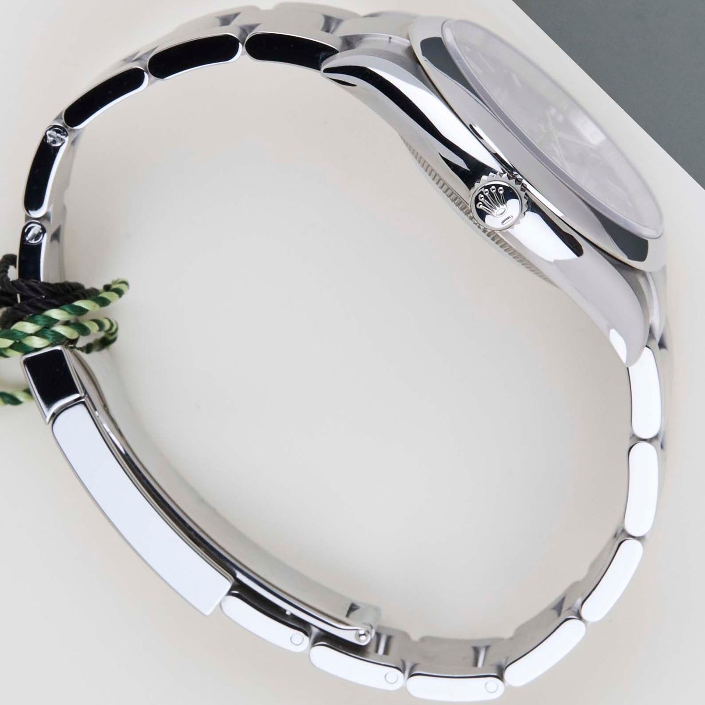 Rolex Oyster Perpetual 36 126000 - (7/8)