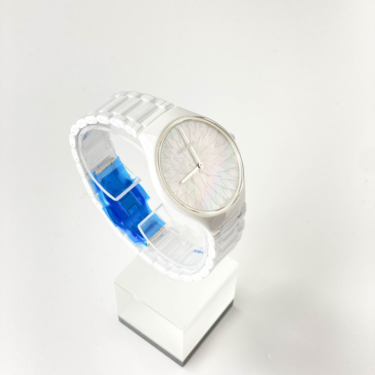 Rado True Thinline R27118902 (2023) - White dial 40 mm Ceramic case (5/5)
