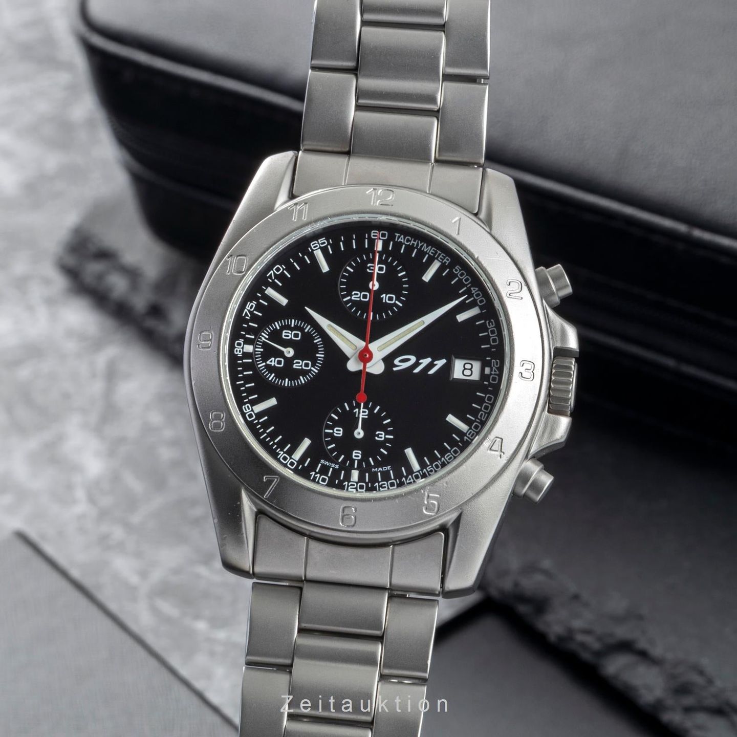 IWC Porsche Design IW3732 (1999) - Black dial 36 mm Titanium case (1/8)