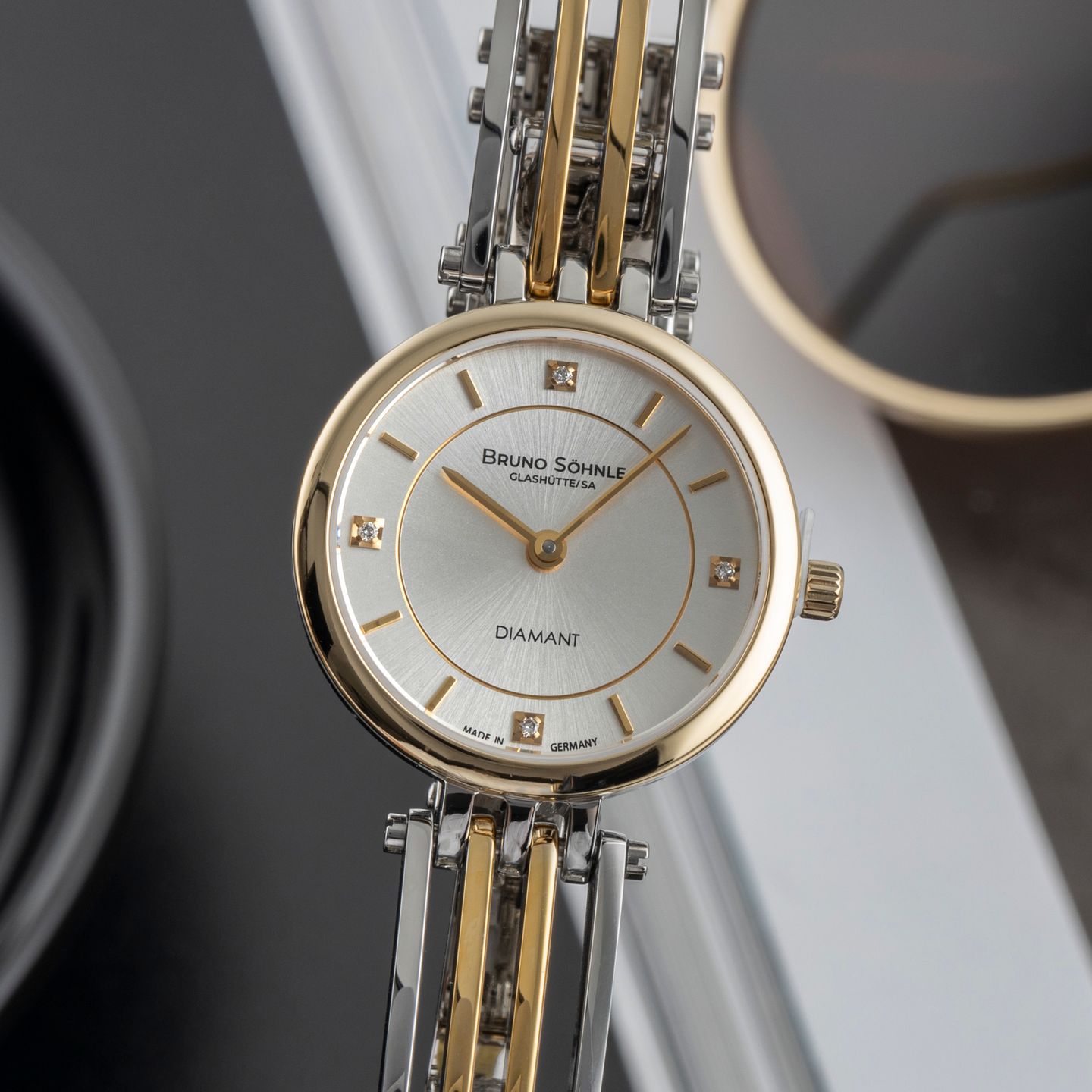 Bruno Söhnle Latina 17-23103-242 (2025) - Silver dial 25 mm Gold/Steel case (3/8)