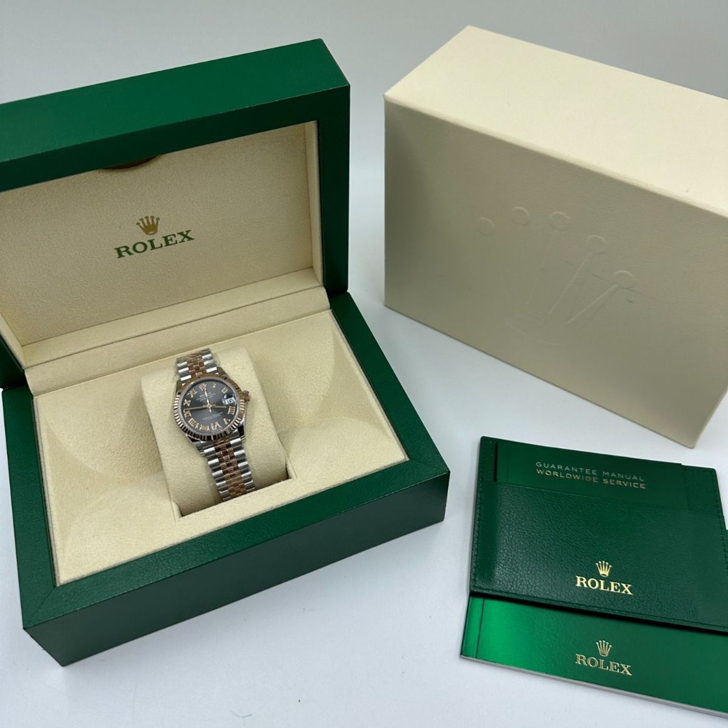 Rolex Datejust 31 278271 (2024) - Zwart wijzerplaat 31mm Staal (2/8)