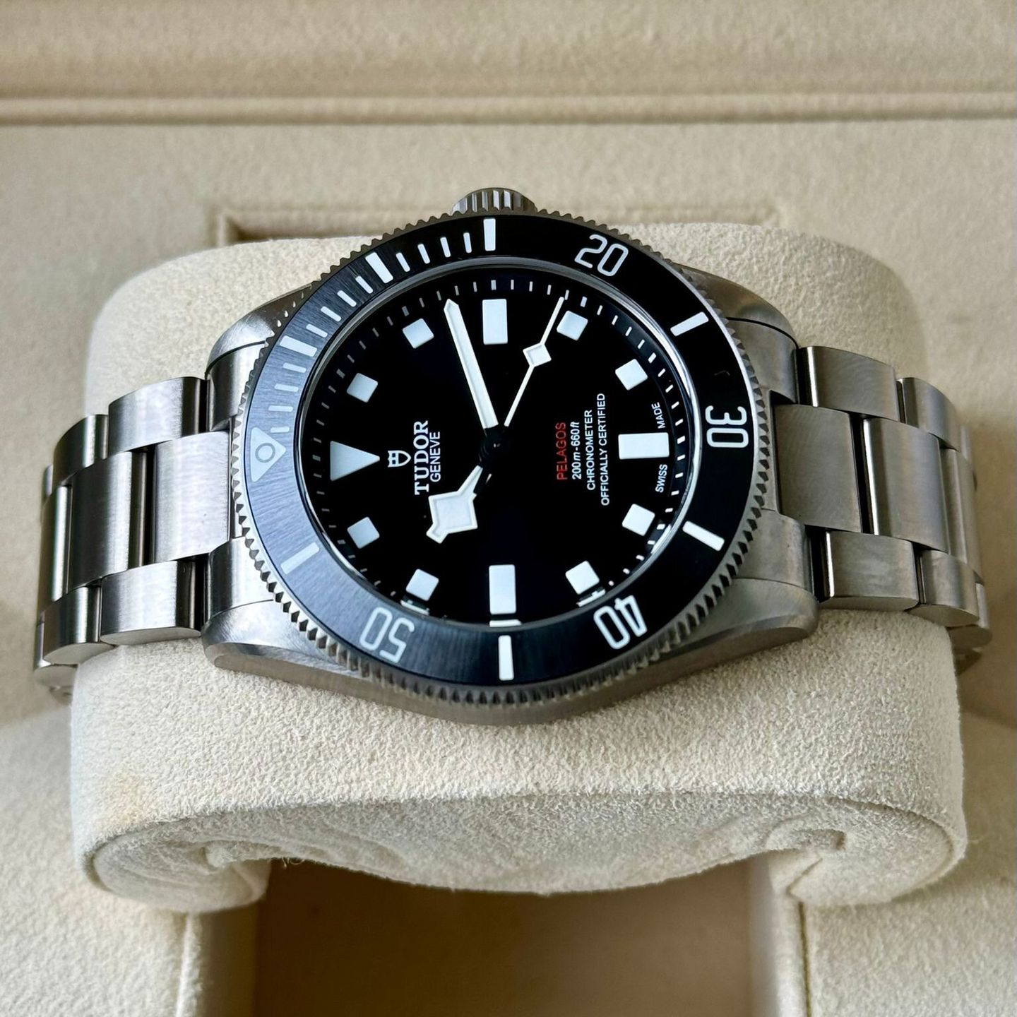 Tudor Pelagos 25407N (2023) - Zwart wijzerplaat 39mm Titanium (5/7)