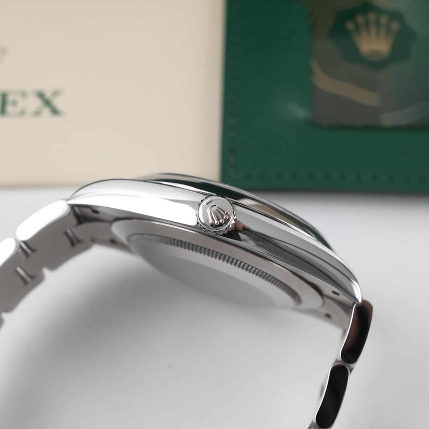 Rolex Oyster Perpetual 41 124300 - (6/8)