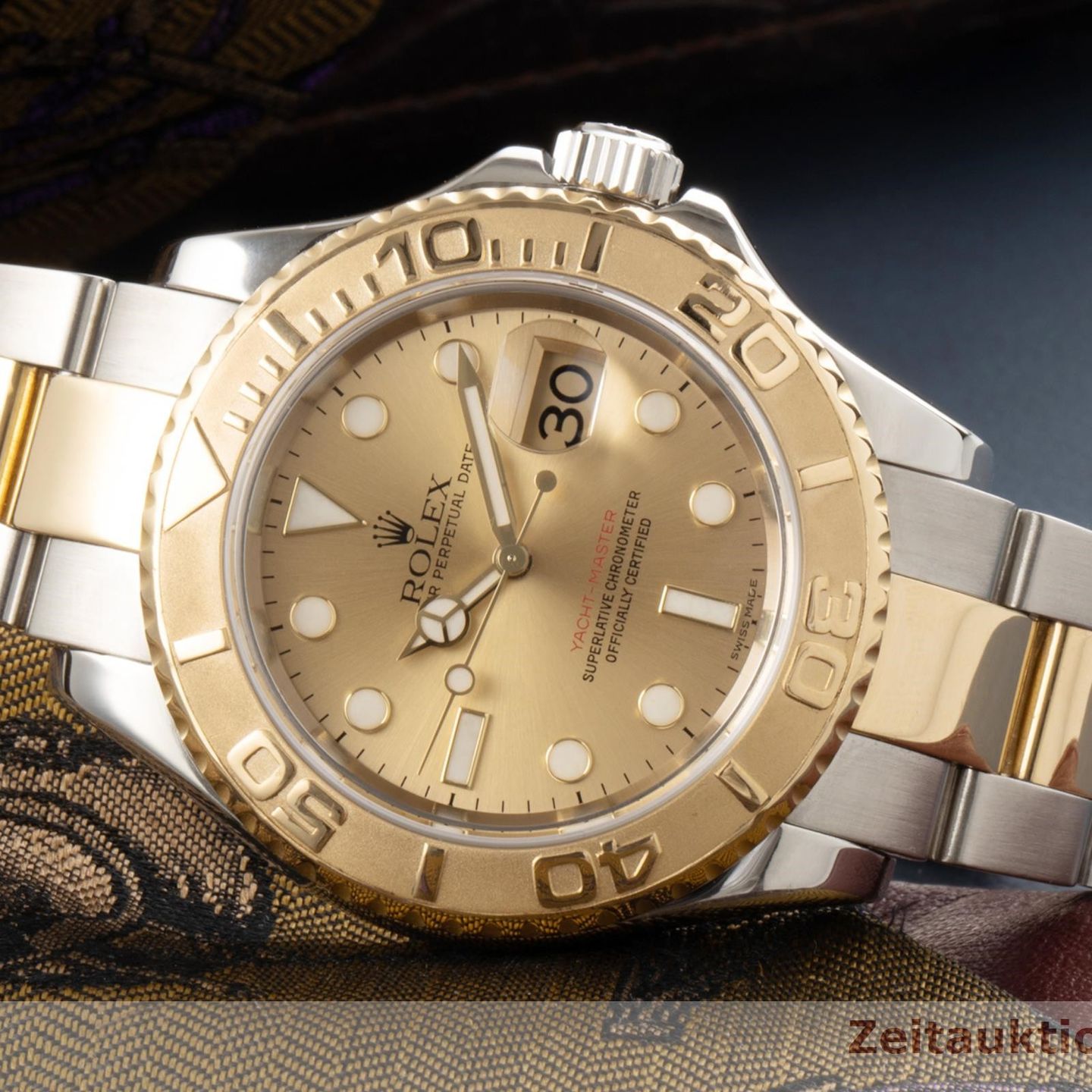 Rolex Yacht-Master 40 16623 (Unknown (random serial)) - Champagne dial 40 mm Gold/Steel case (2/8)