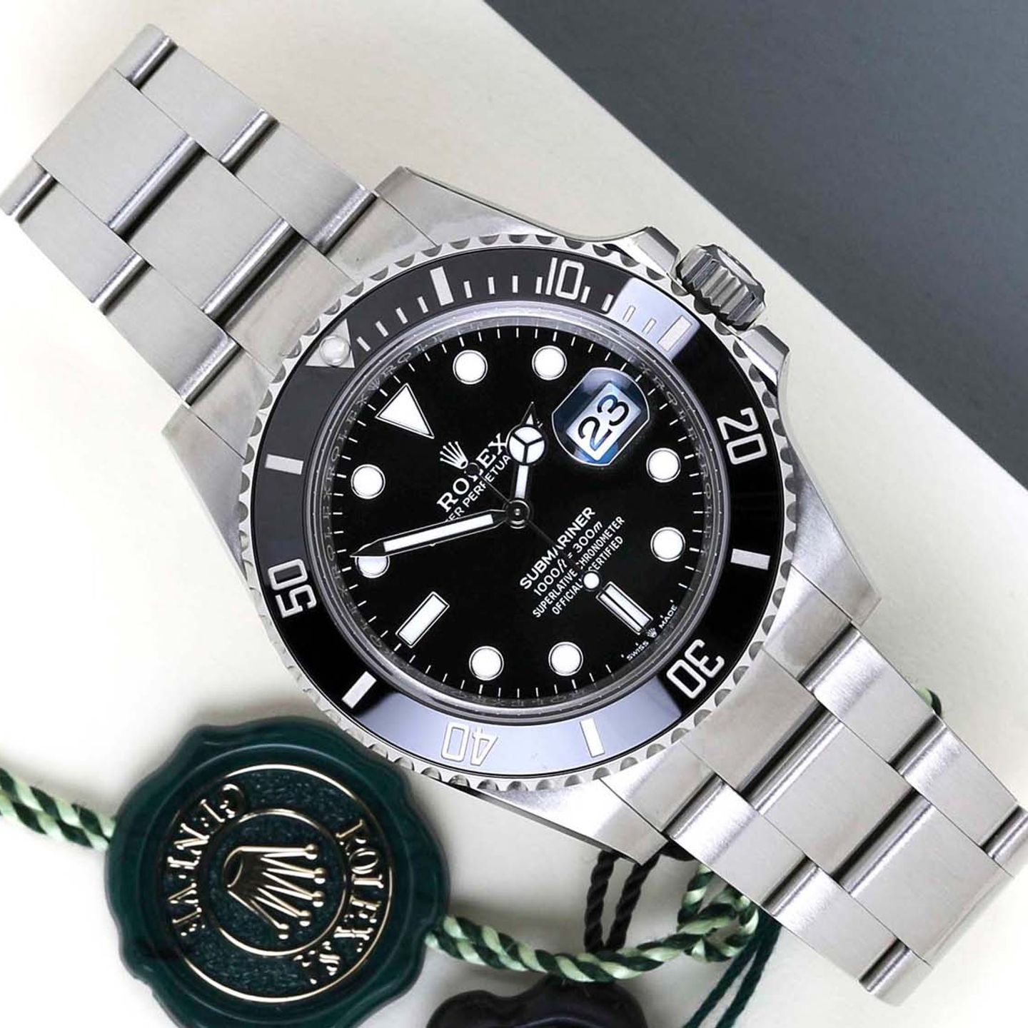 Rolex Submariner Date 126610LN (2024) - Zwart wijzerplaat 41mm Staal (1/8)