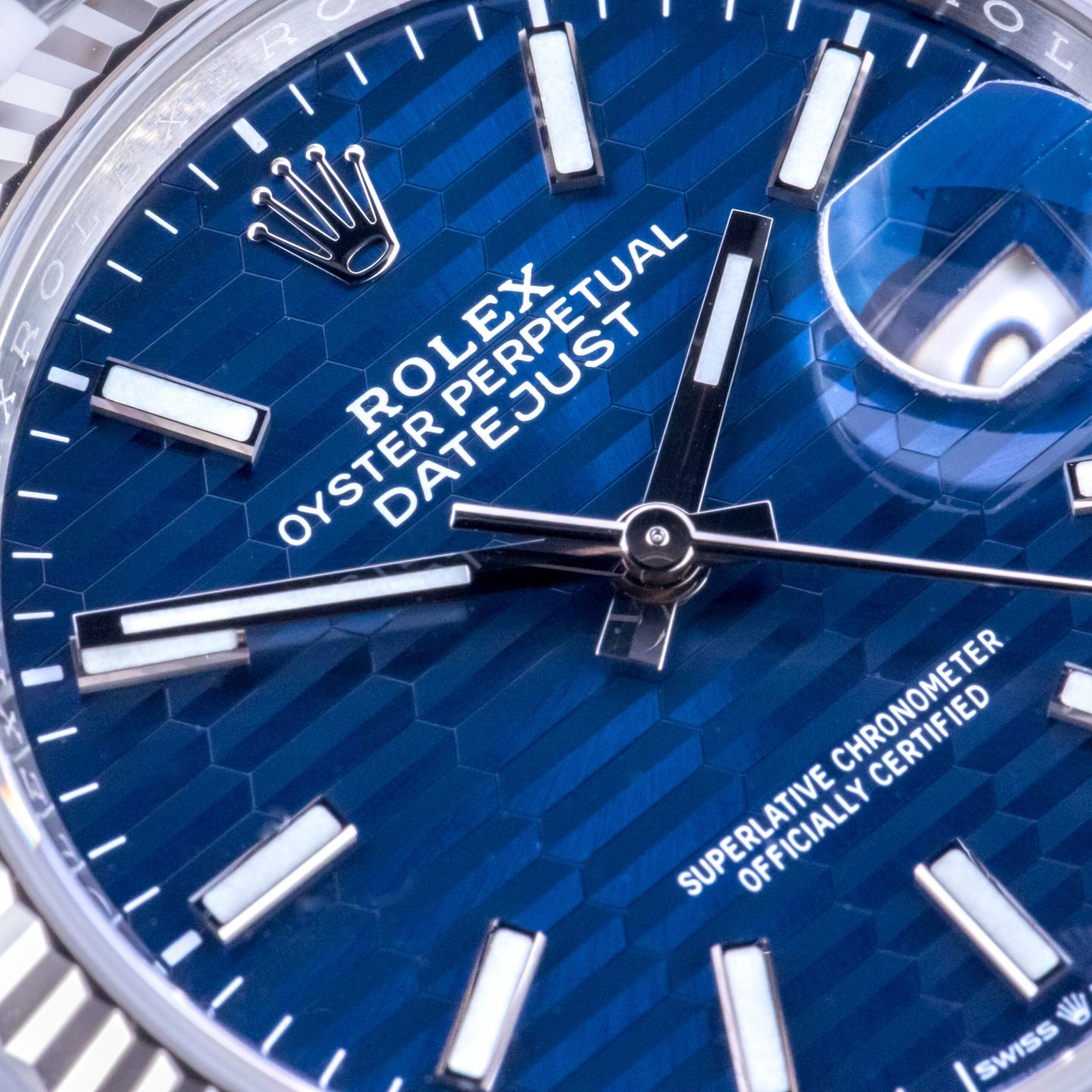 Rolex Datejust 36 126234 (2021) - Blue dial 36 mm Steel case (2/7)