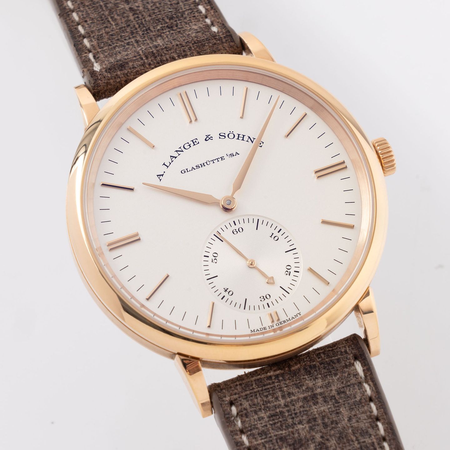 A. Lange & Söhne Saxonia 380.033 (2022) - White dial 38 mm Rose Gold case (4/8)