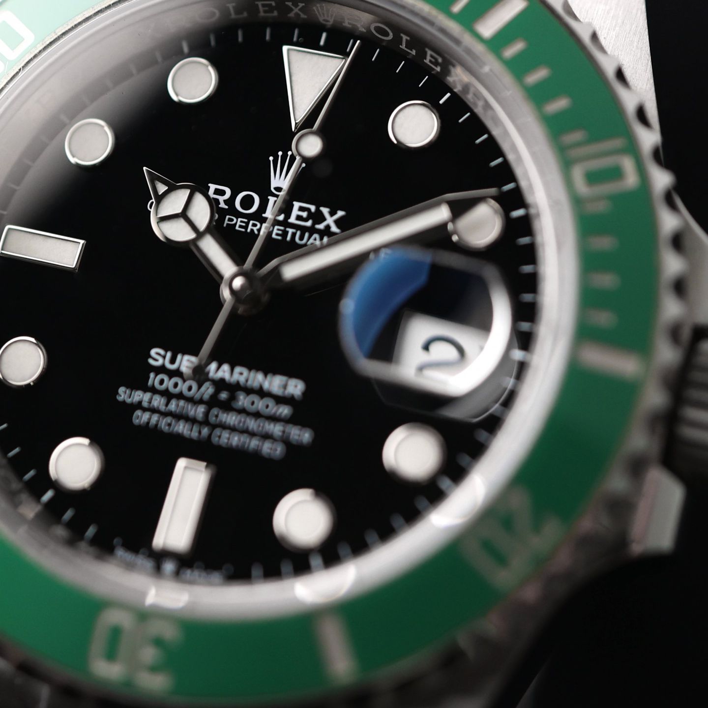 Rolex Submariner Date 126610LV - (2/3)