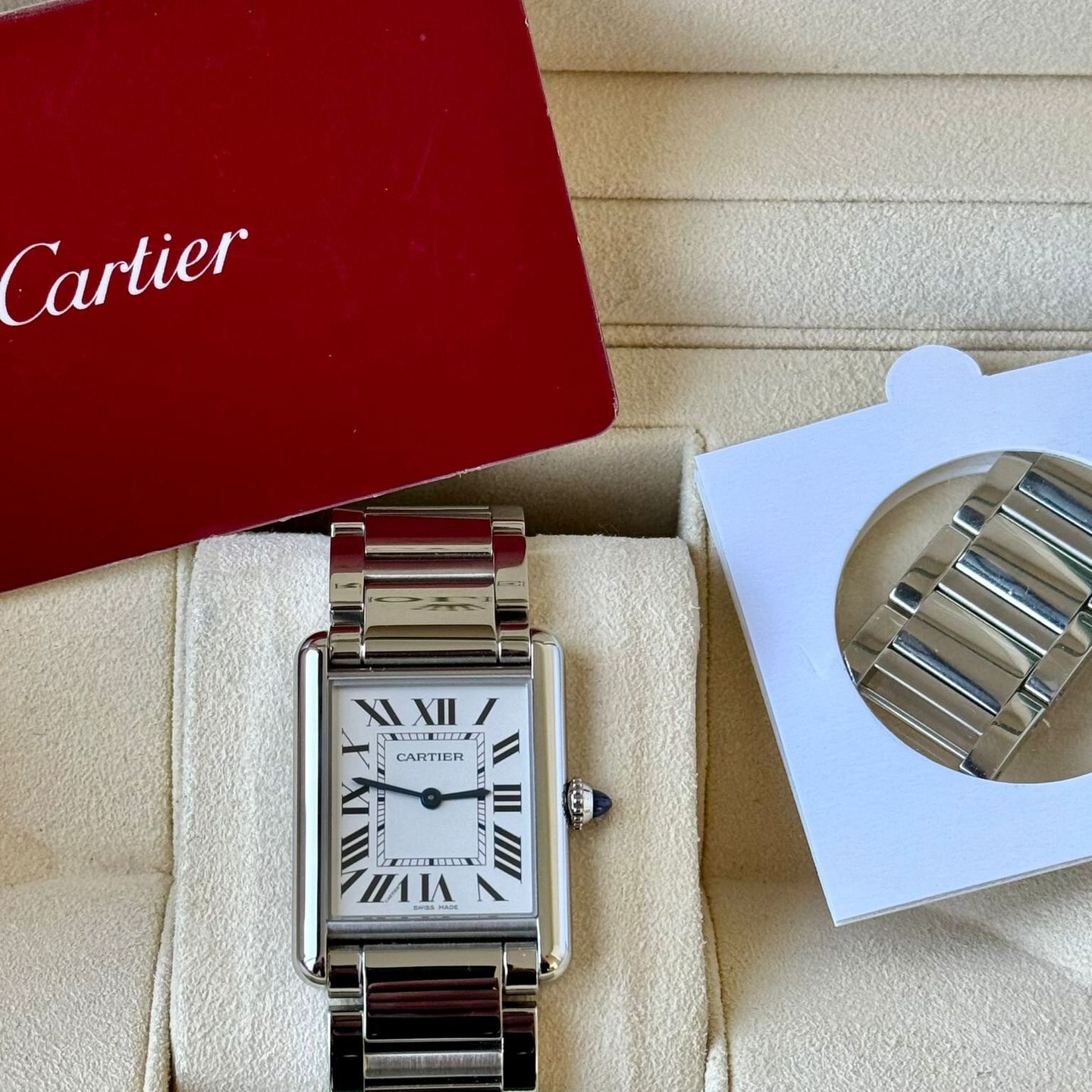 Cartier Tank WSTA0052 (2022) - White dial 34 mm Steel case (7/7)