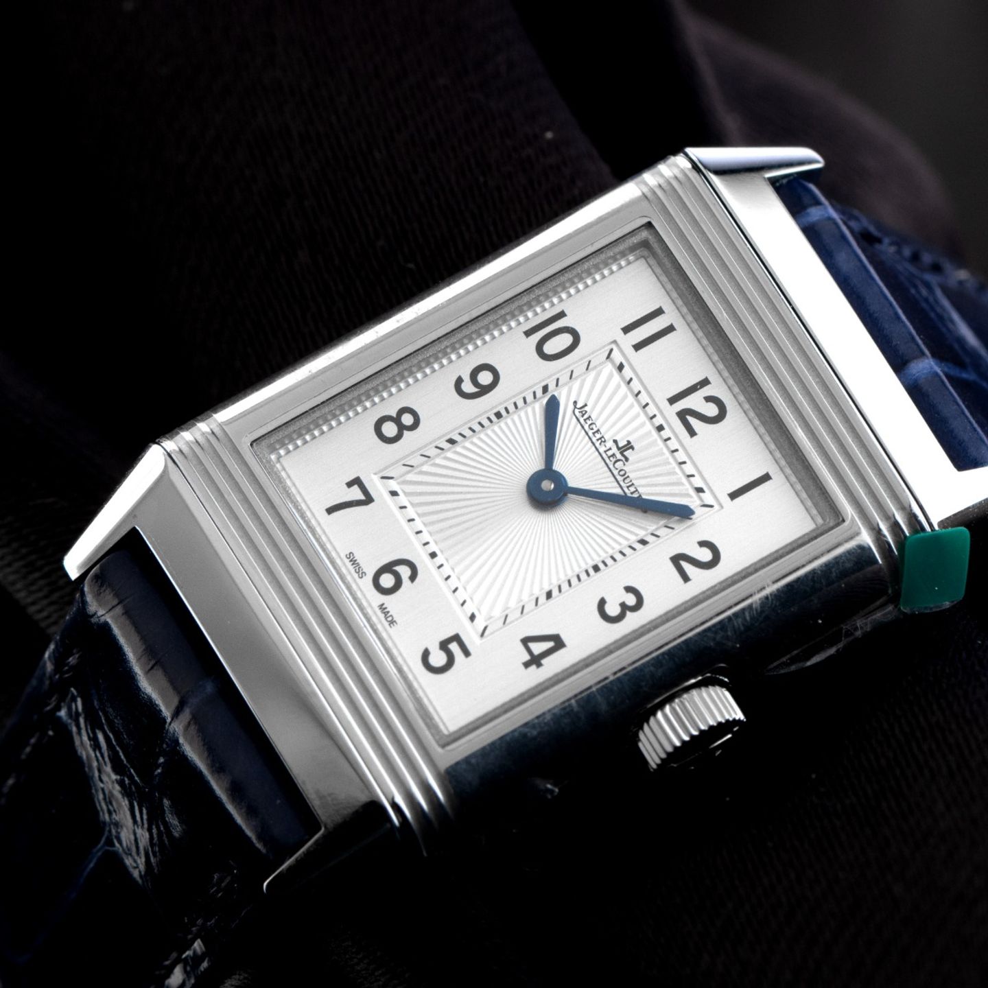 Jaeger-LeCoultre Reverso Classic Small Q2608440 (2025) - Silver dial 21 mm Steel case (3/8)