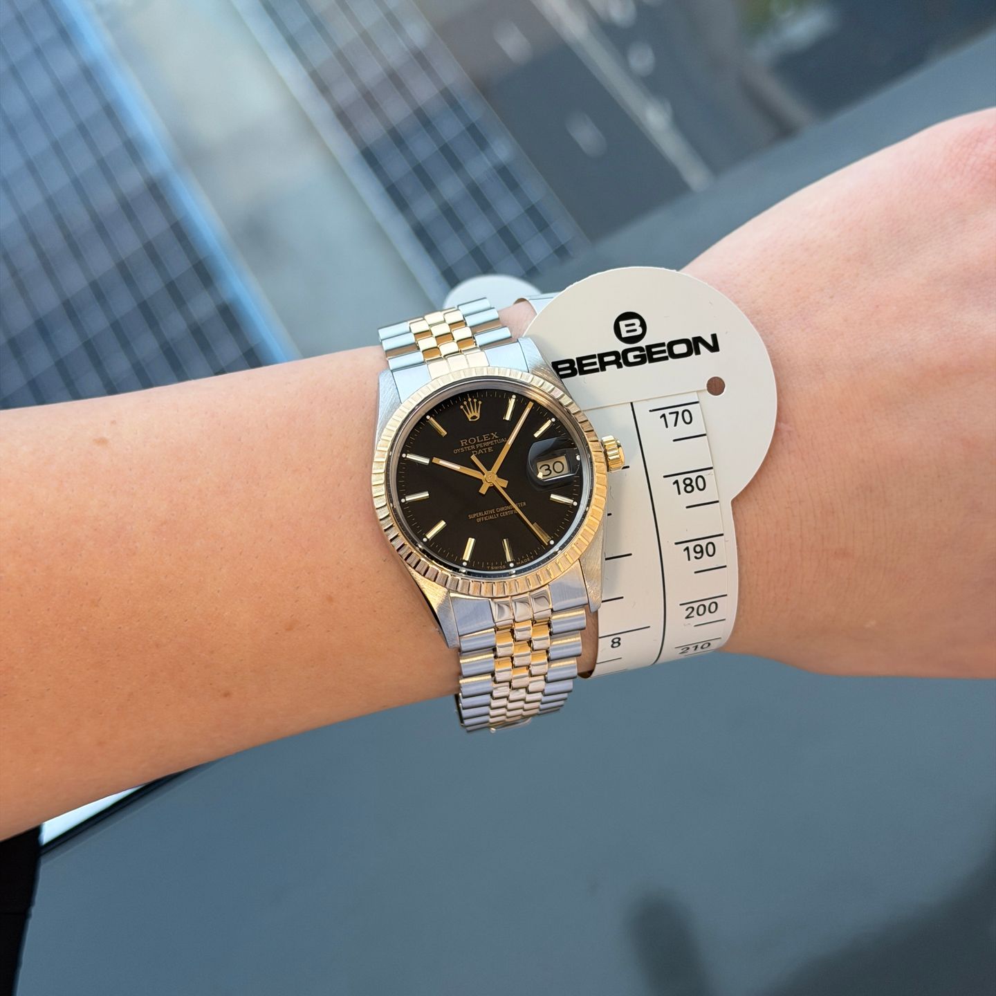 Rolex Oyster Perpetual Date 15053 - (2/8)