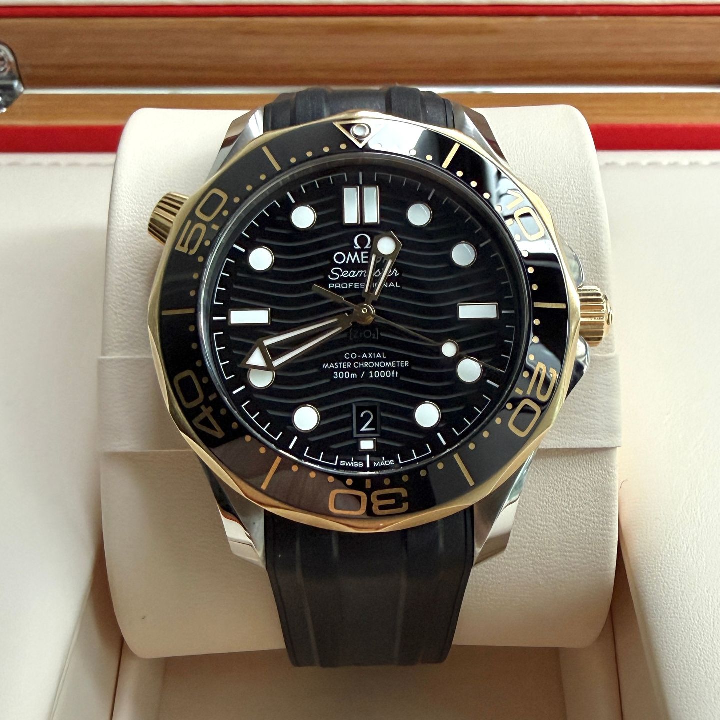 Omega Seamaster Diver 300 M 210.20.42.20.01.002 - (1/6)