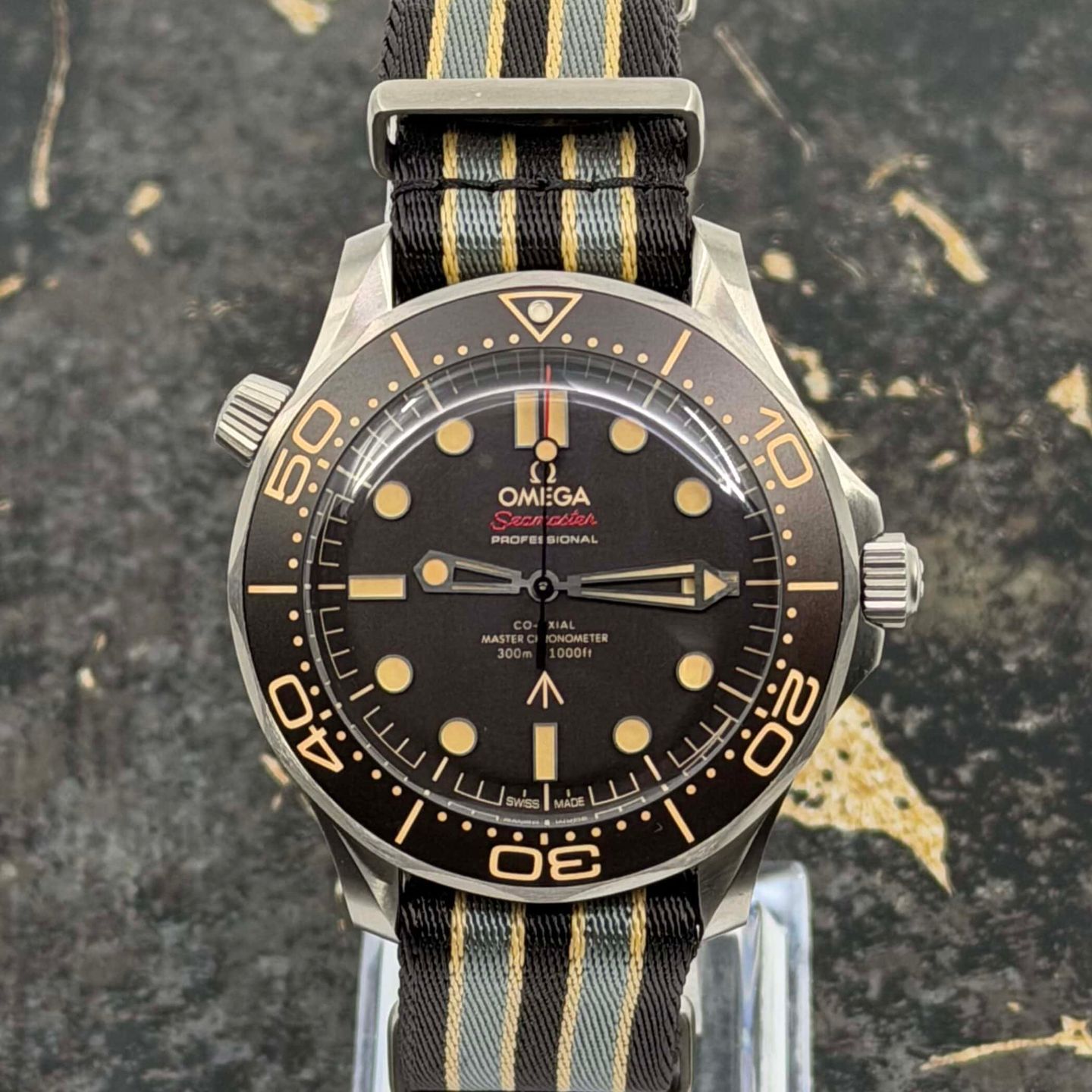 Omega Seamaster Diver 300 M 210.92.42.20.01.001 - (2/8)