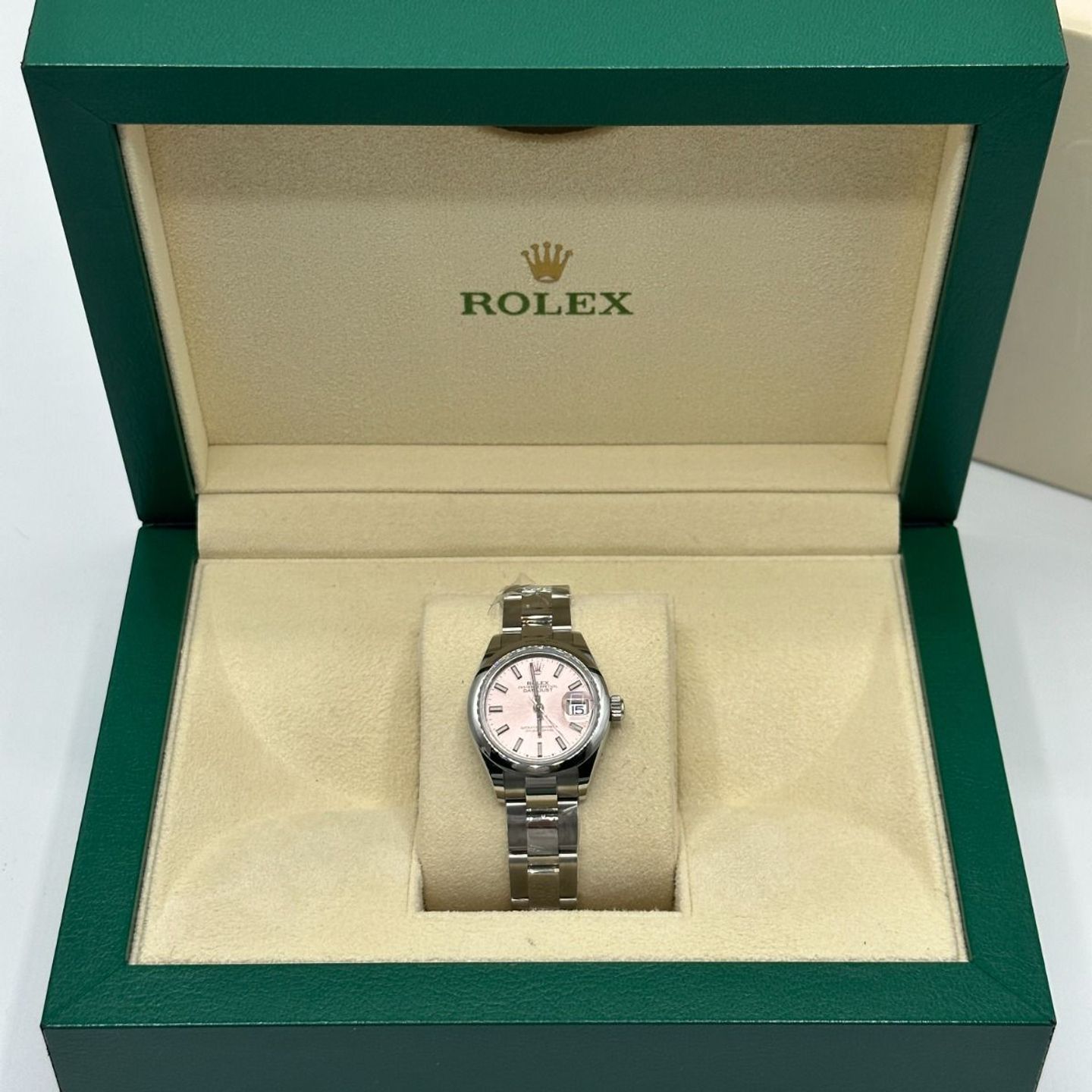 Rolex Lady-Datejust 279160 (2024) - Pink dial 28 mm Steel case (4/8)