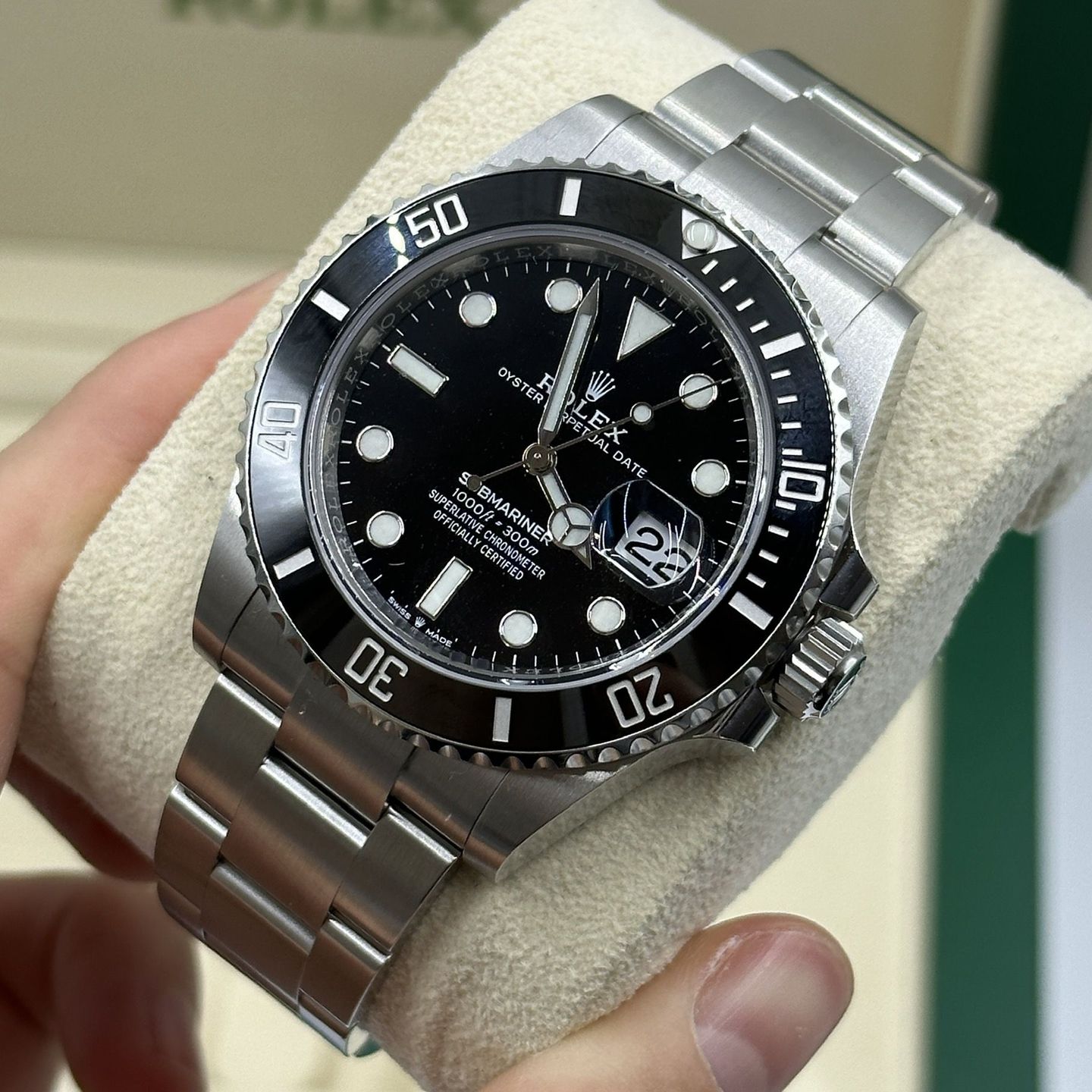 Rolex Submariner Date 126610LN (Unknown (random serial)) - Black dial 41 mm Steel case (6/8)