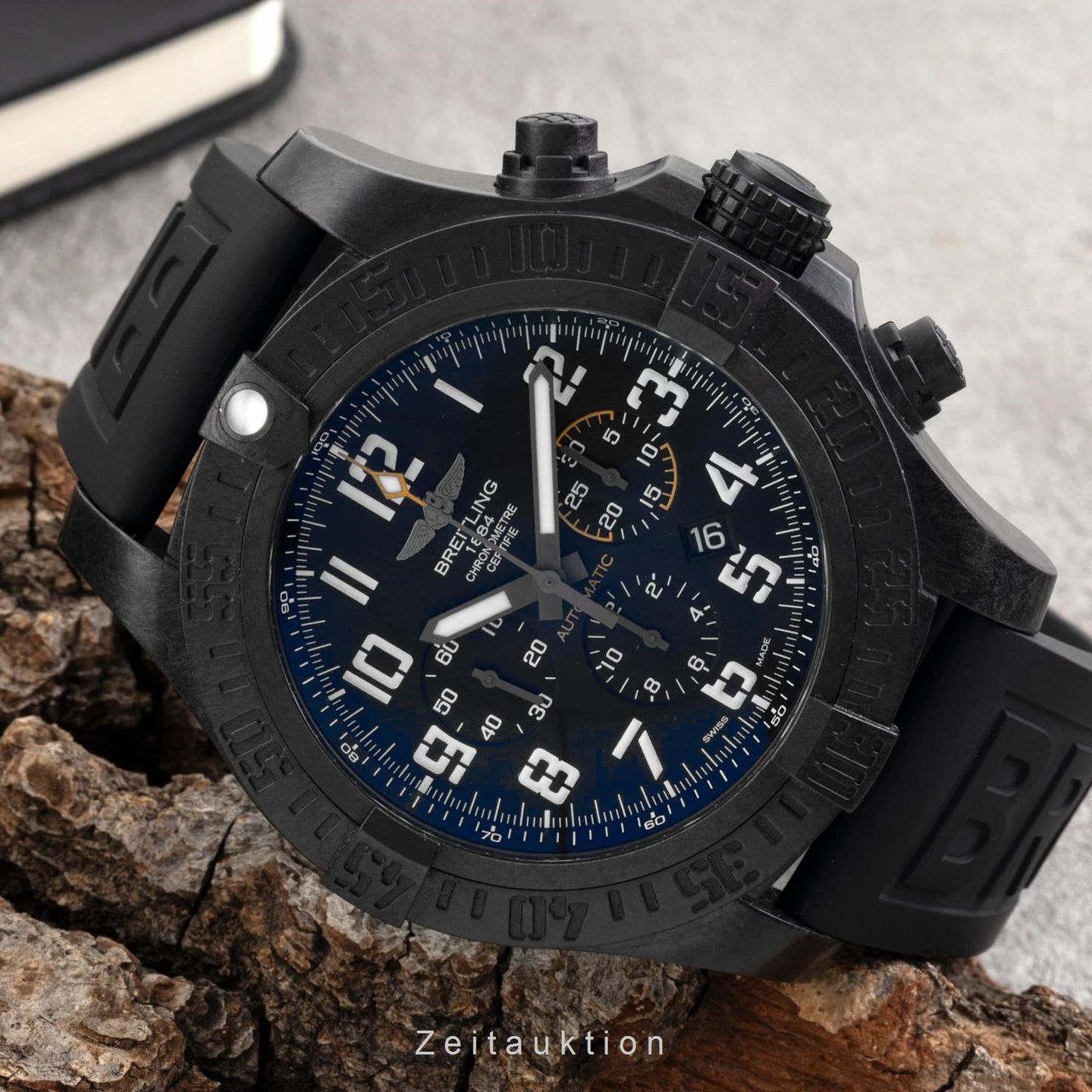 Breitling Avenger XB017E4/BF29 - (2/8)