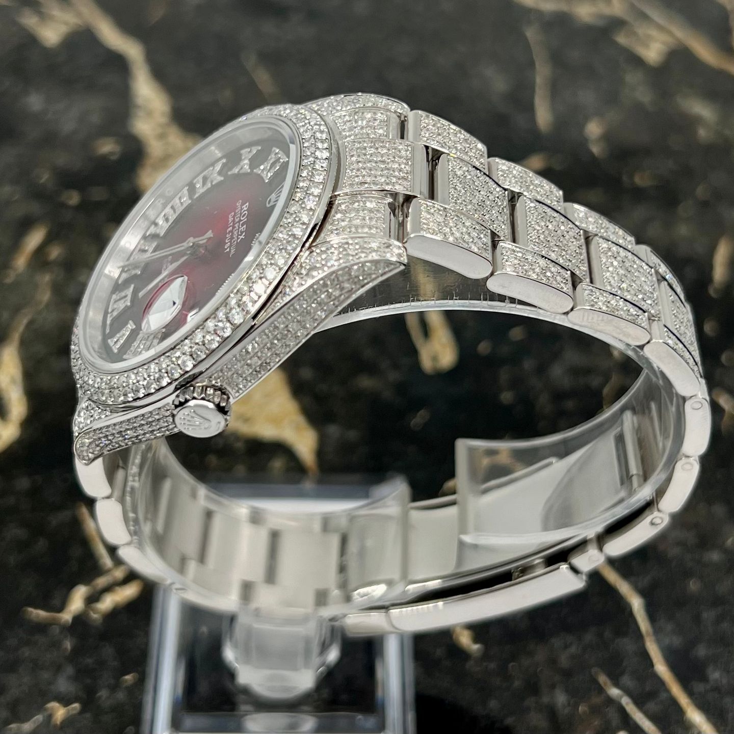 Rolex Datejust 41 126300 (2021) - Rood wijzerplaat 41mm Staal (6/8)