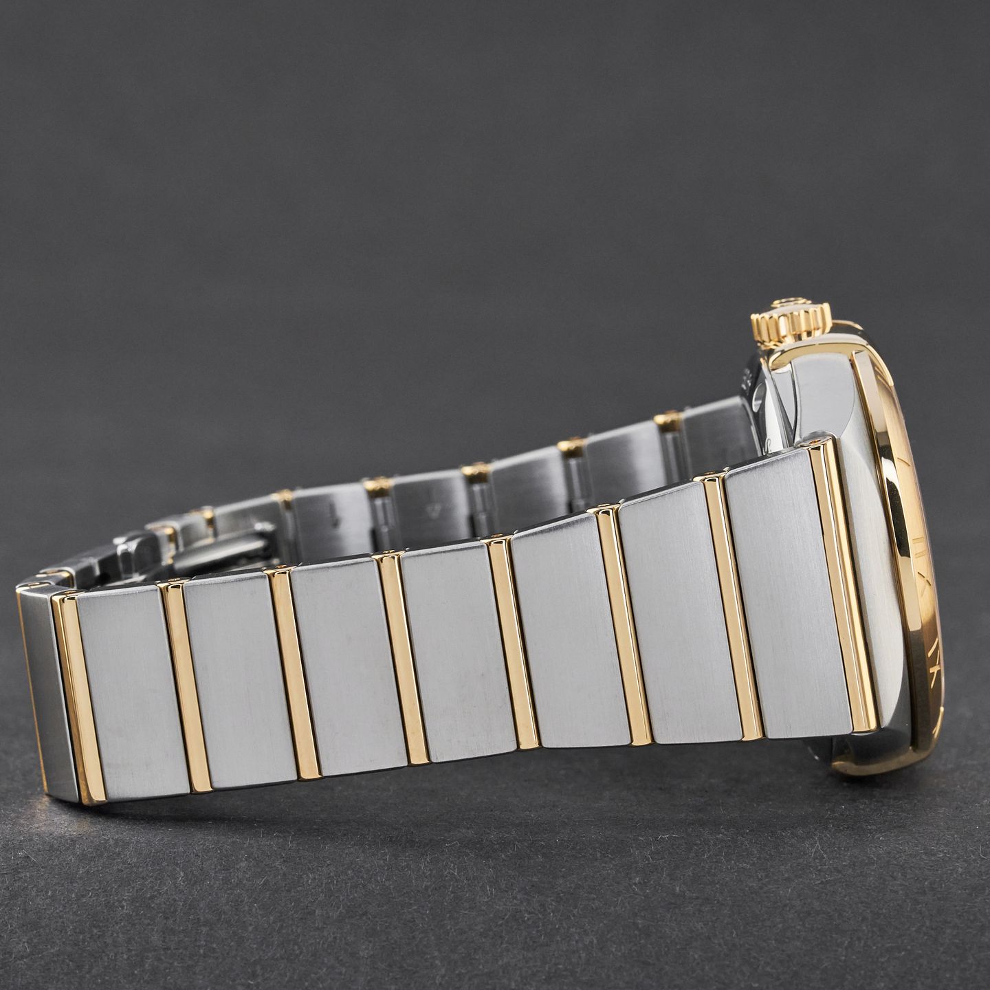 Omega Constellation Day-Date 123.20.38.22.02.002 (2015) - Silver dial 38 mm Steel case (6/8)