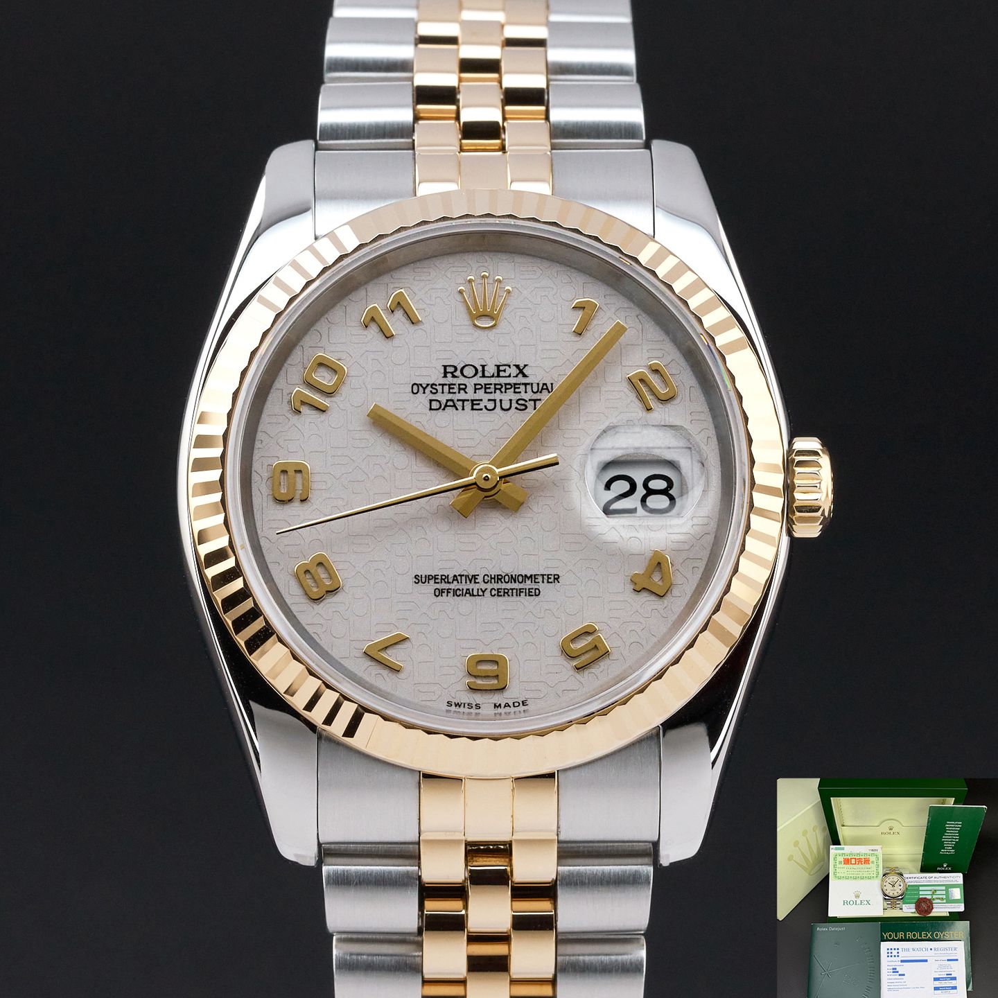 Rolex Datejust 36 116233 (2004) - 36 mm Gold/Steel case (1/8)