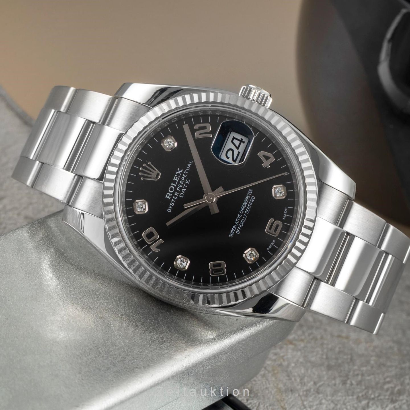 Rolex Oyster Perpetual Date 115234 - (2/8)