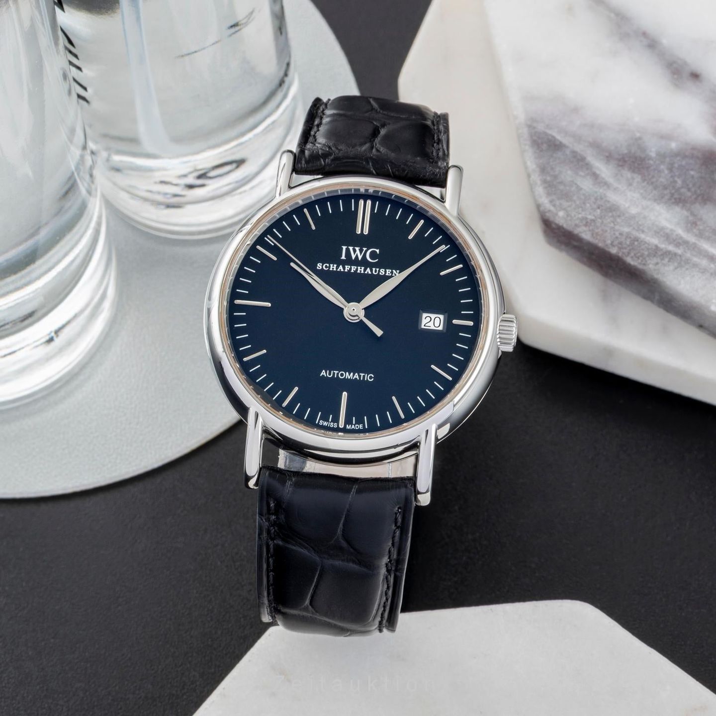 IWC Portofino Automatic IW356308 (Onbekend (willekeurig serienummer)) - Zwart wijzerplaat 39mm Staal (3/8)
