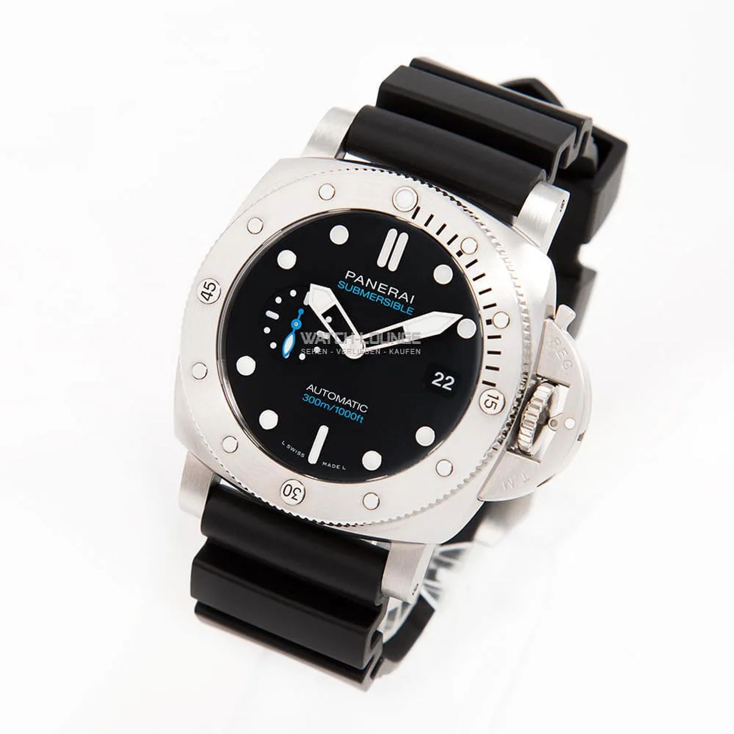 Panerai Luminor Submersible PAM01229 (2025) - Zwart wijzerplaat 44mm Staal (4/8)