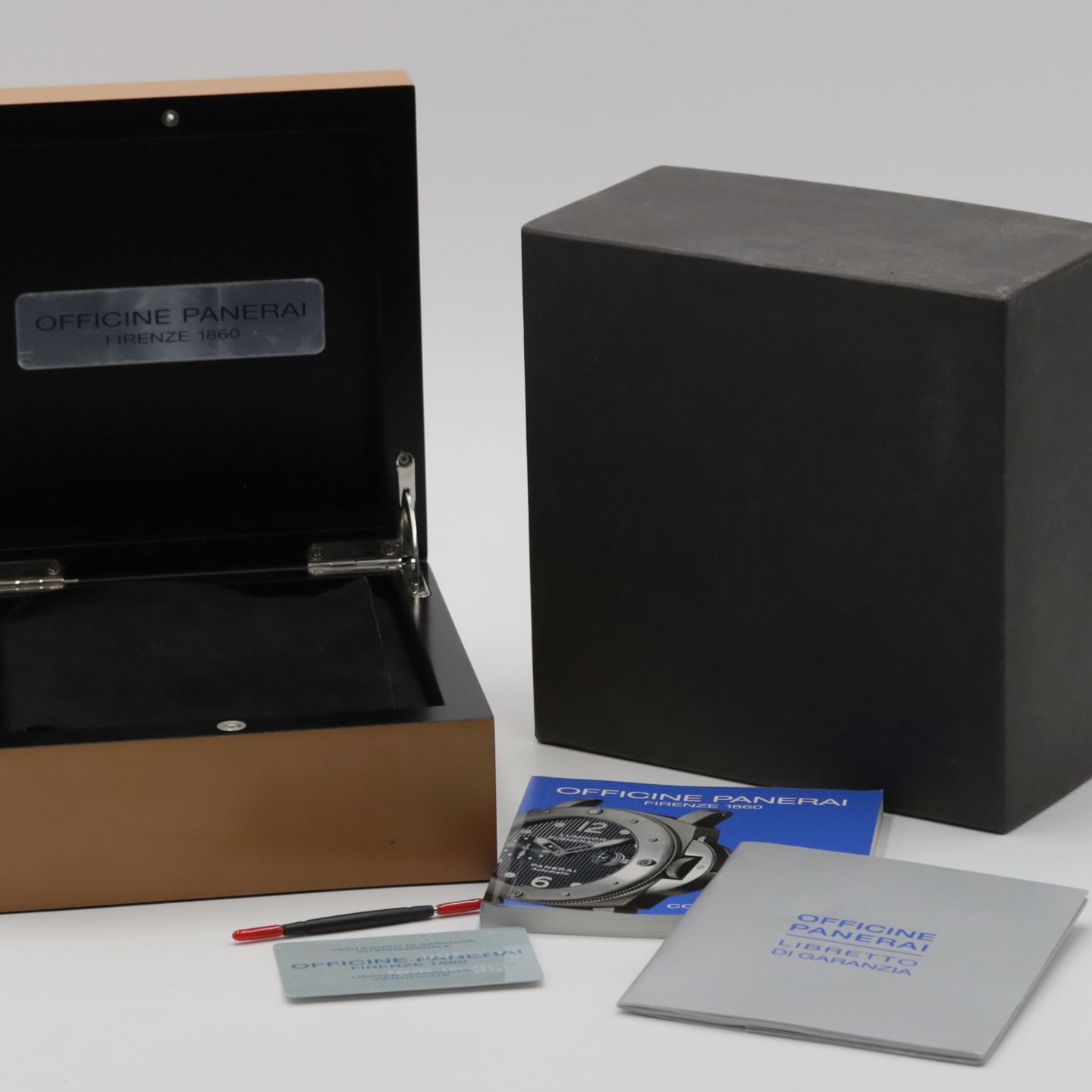 Panerai Luminor PAM00063 (Unknown (random serial)) - Black dial 44 mm Steel case (8/8)