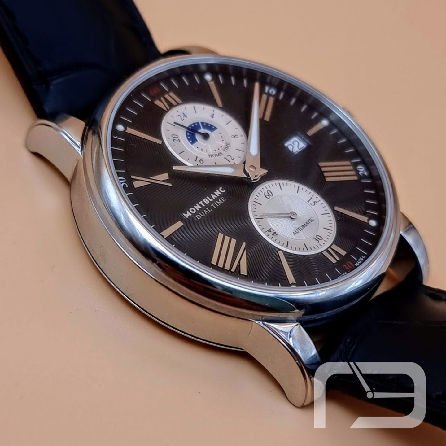 Montblanc 4810 114858 (2024) - Zwart wijzerplaat 42mm Staal (5/8)