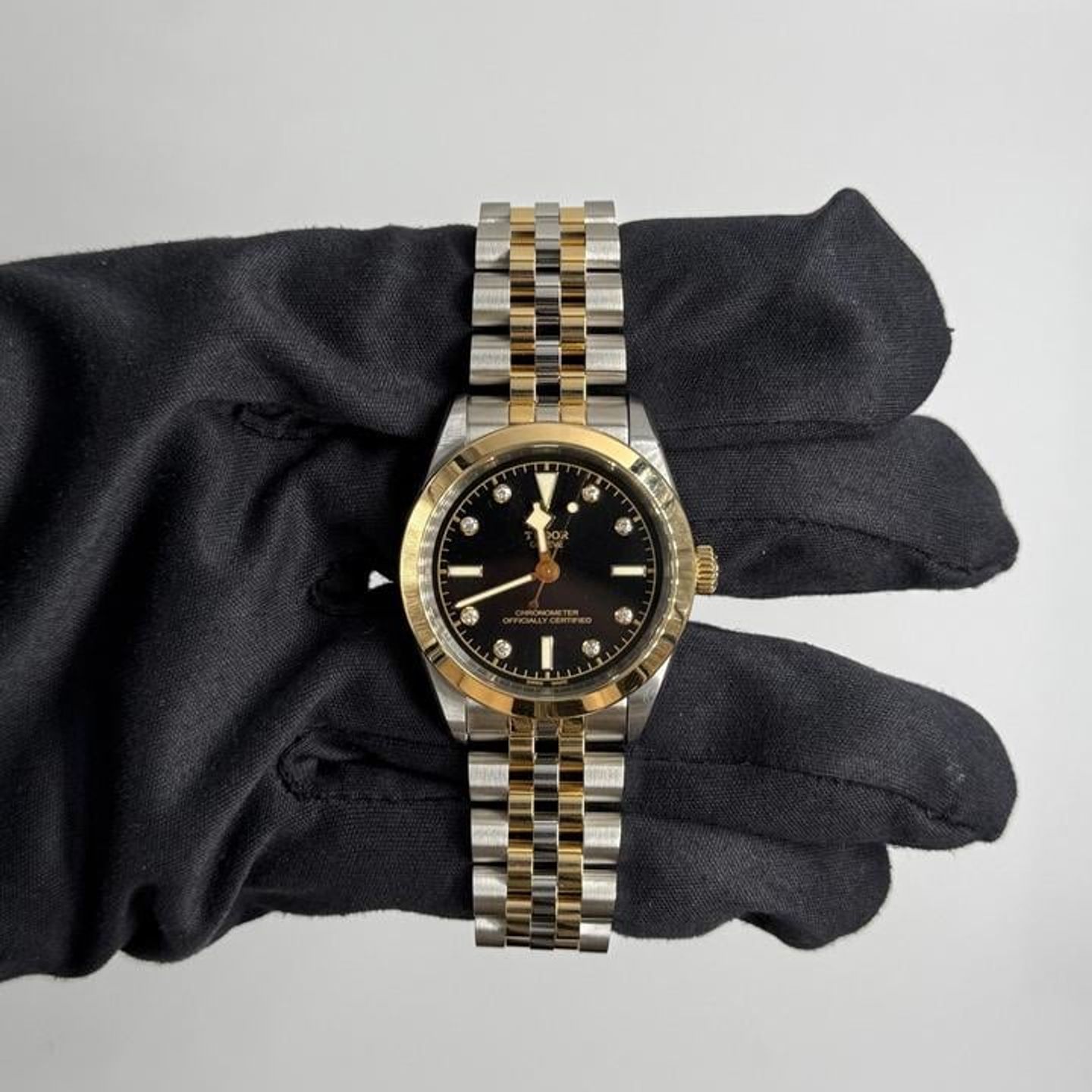 Tudor Black Bay 79603 - (1/10)