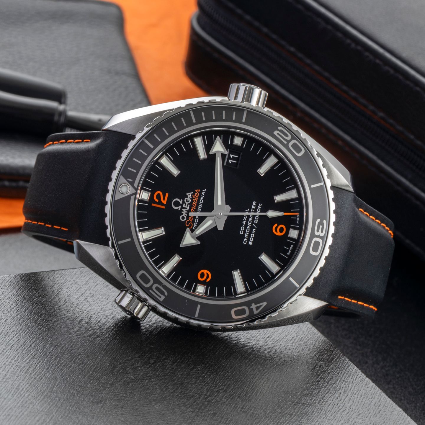 Omega Seamaster Planet Ocean 232.32.46.21.01.005 - (2/8)