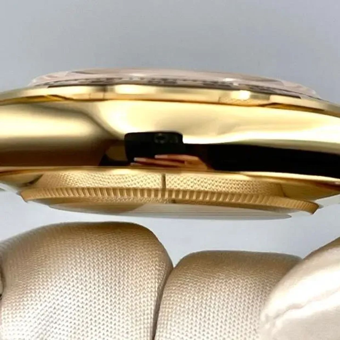 Rolex Daytona 116508 - (3/6)