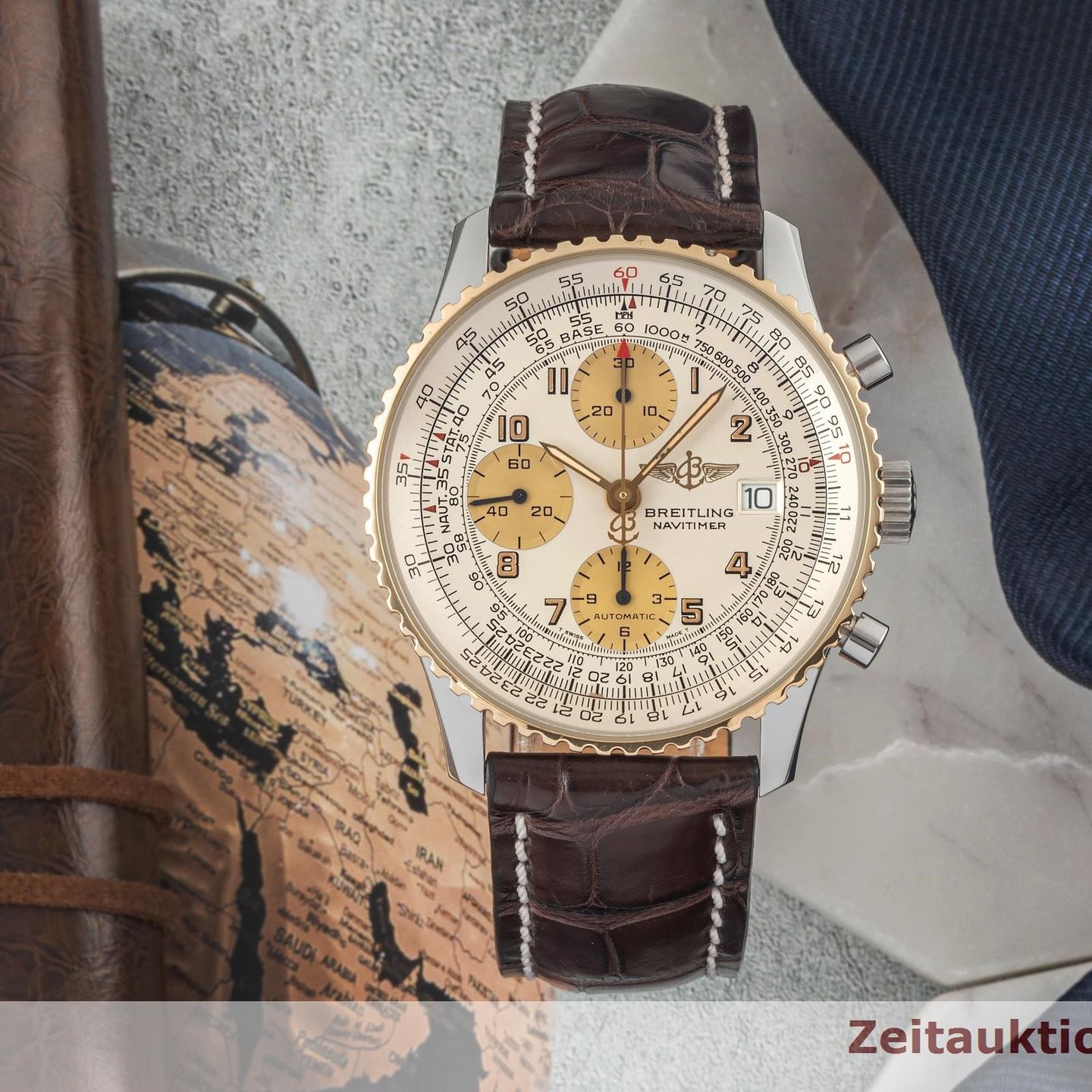 Breitling Old Navitimer D13022 (Unknown (random serial)) - Silver dial 41 mm Steel case (2/8)