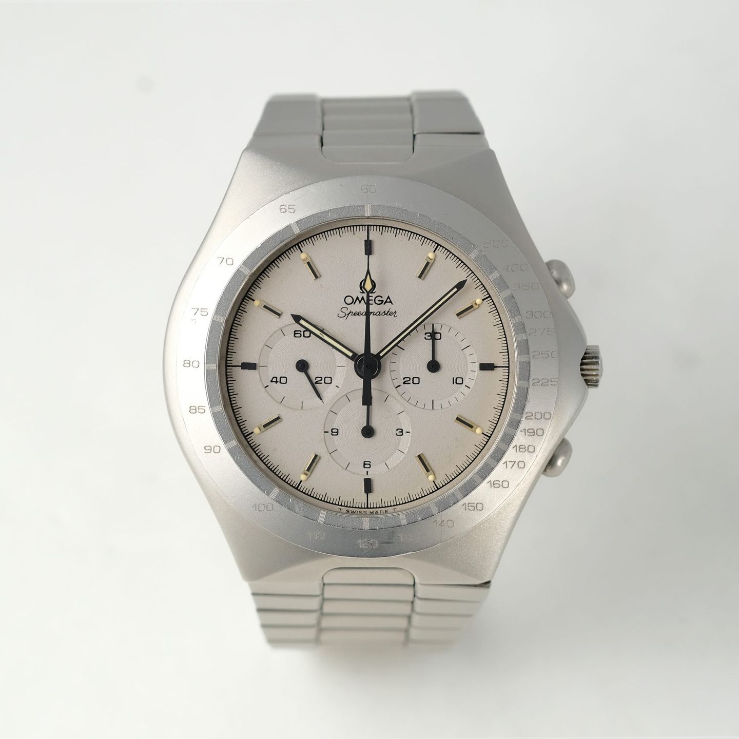 Omega Speedmaster 1450040 - (4/8)