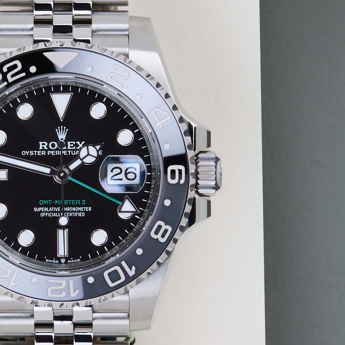 Rolex GMT-Master II 126710GRNR (2025) - Black dial 40 mm Steel case (5/8)