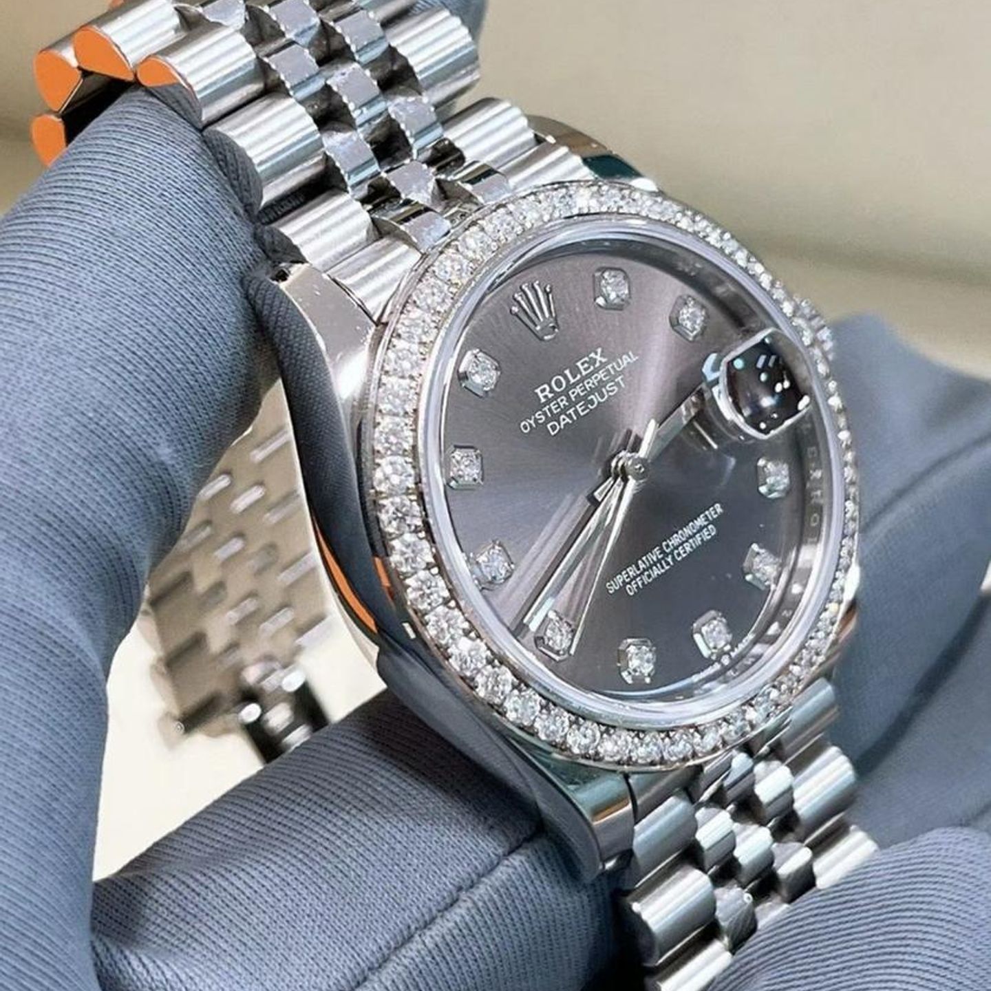 Rolex Datejust 278384RBR (2025) - Grijs wijzerplaat 37mm Staal (2/5)
