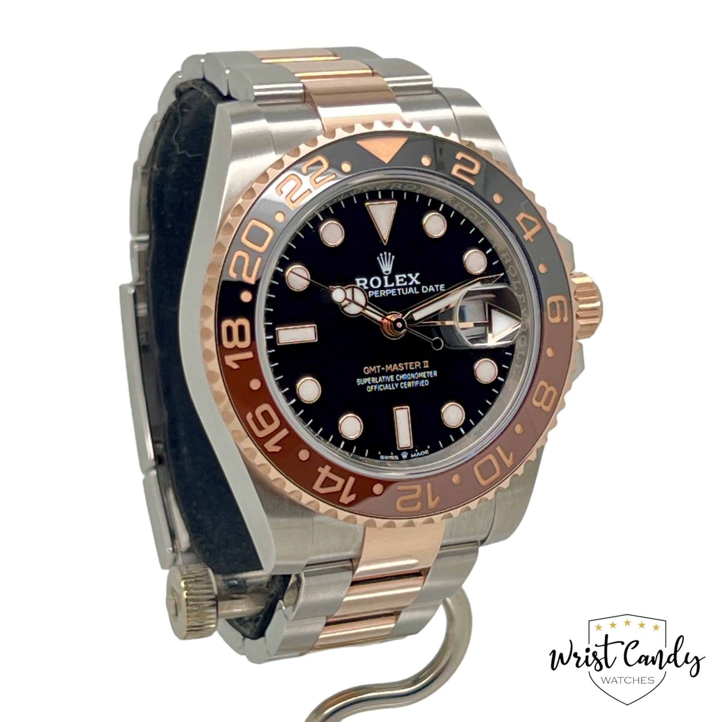 Rolex GMT-Master II 126711CHNR (2020) - Black dial 40 mm Gold/Steel case (4/8)