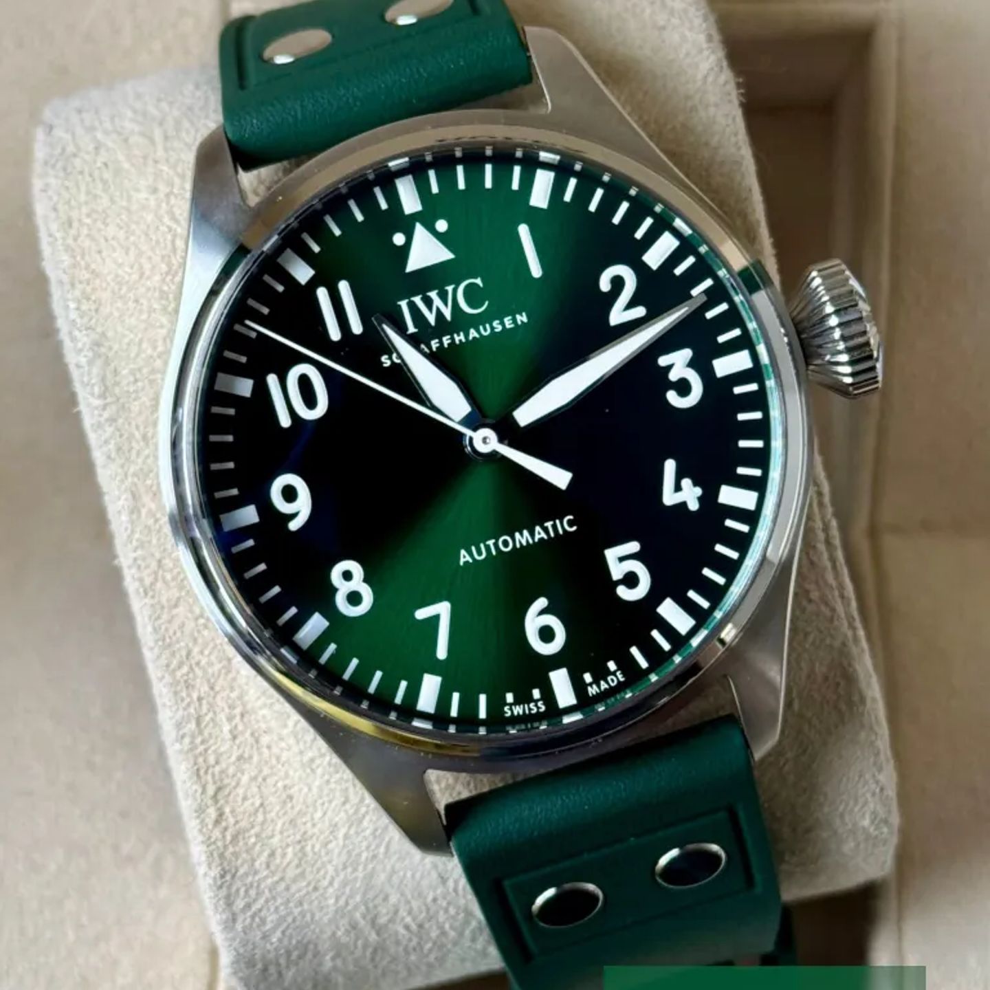 IWC Big Pilot IW329306 - (1/7)