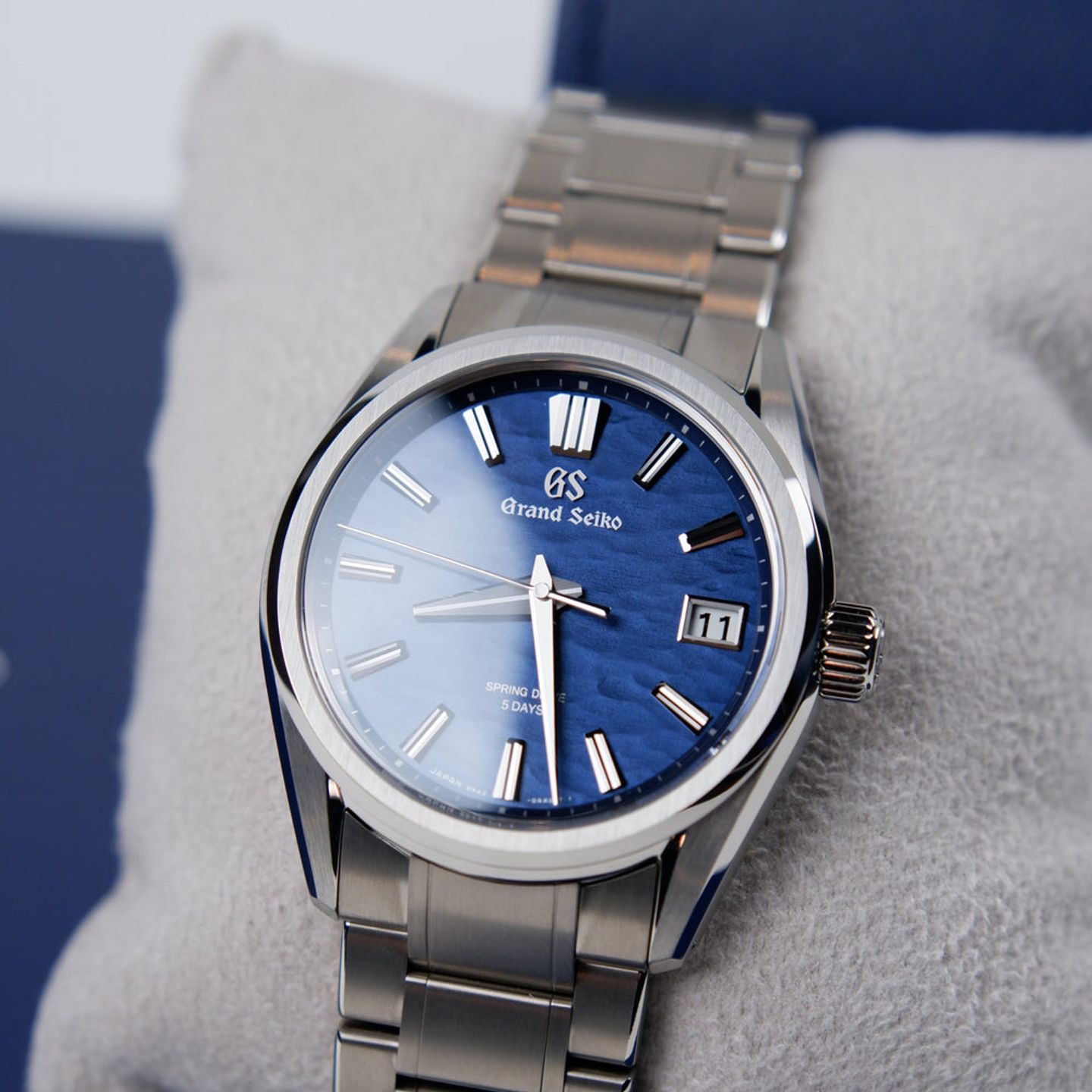 Grand Seiko Evolution 9 Collection SLGA019 - (1/2)
