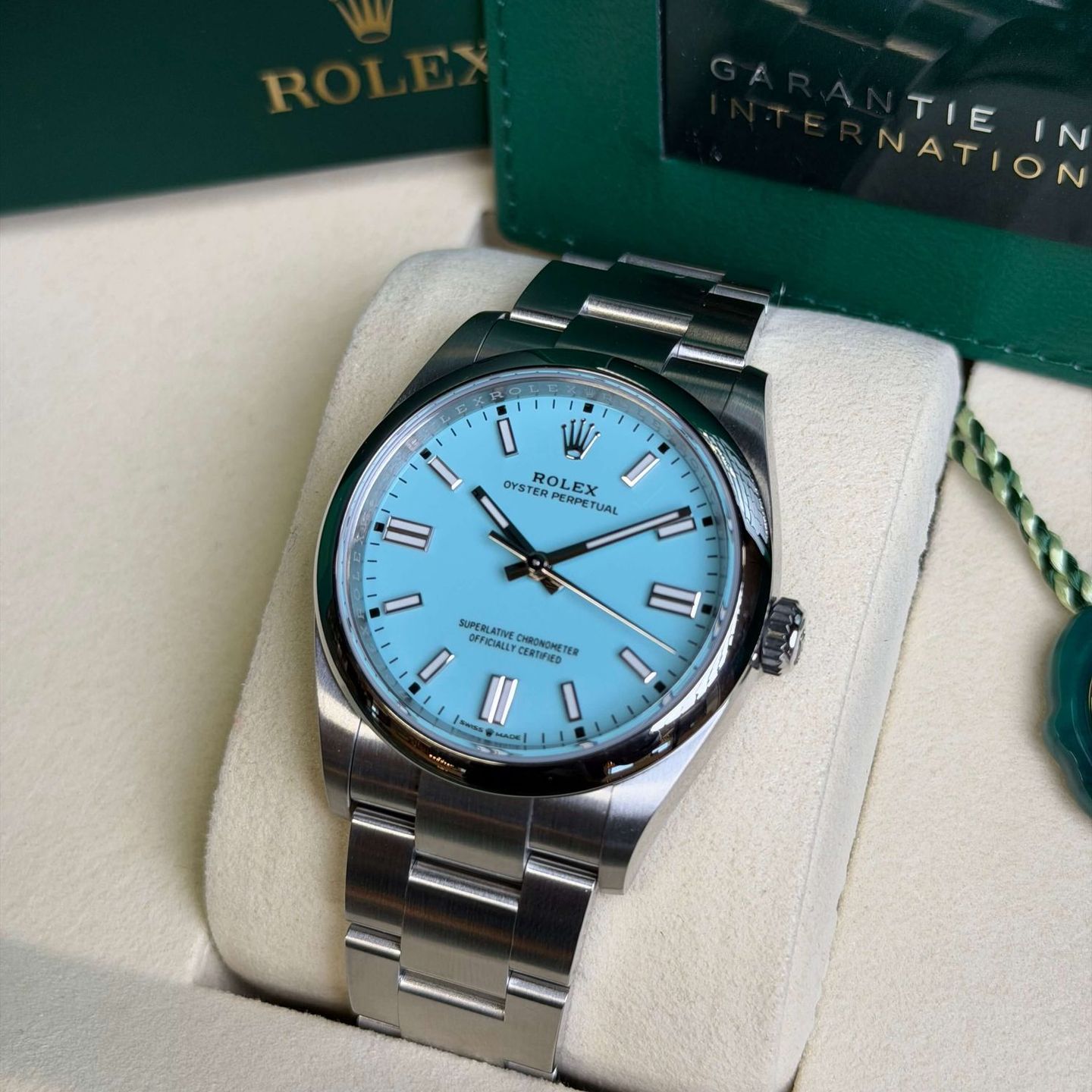 Rolex Oyster Perpetual 36 126000 - (3/7)