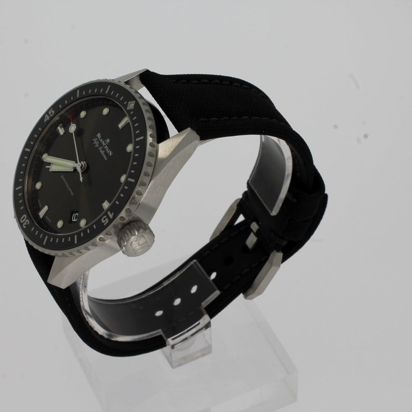 Blancpain Fifty Fathoms Bathyscaphe 5000-1110-b52a (2024) - Grijs wijzerplaat 43mm Staal (2/4)