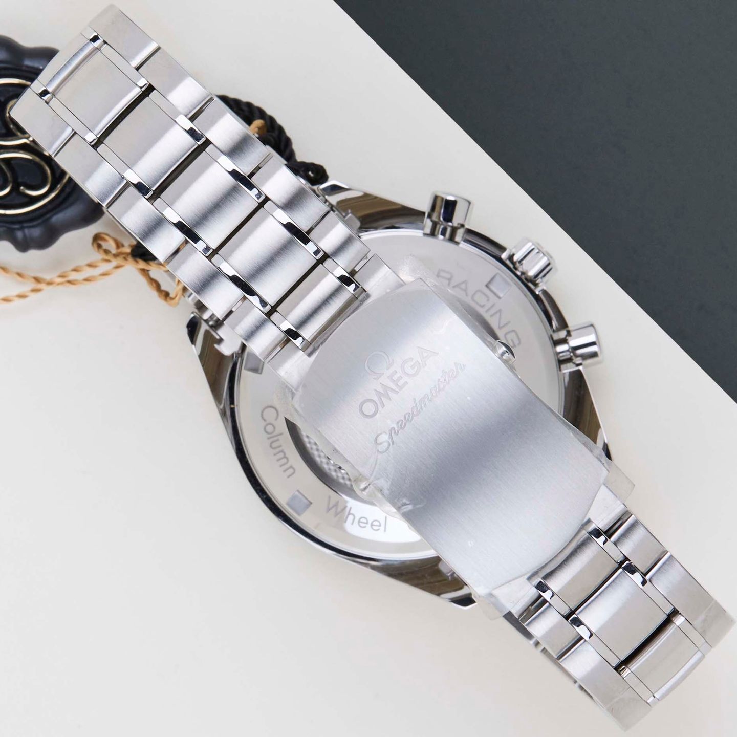 Omega Speedmaster Racing 326.30.40.50.01.002 (2026) - Black dial 40 mm Steel case (6/8)